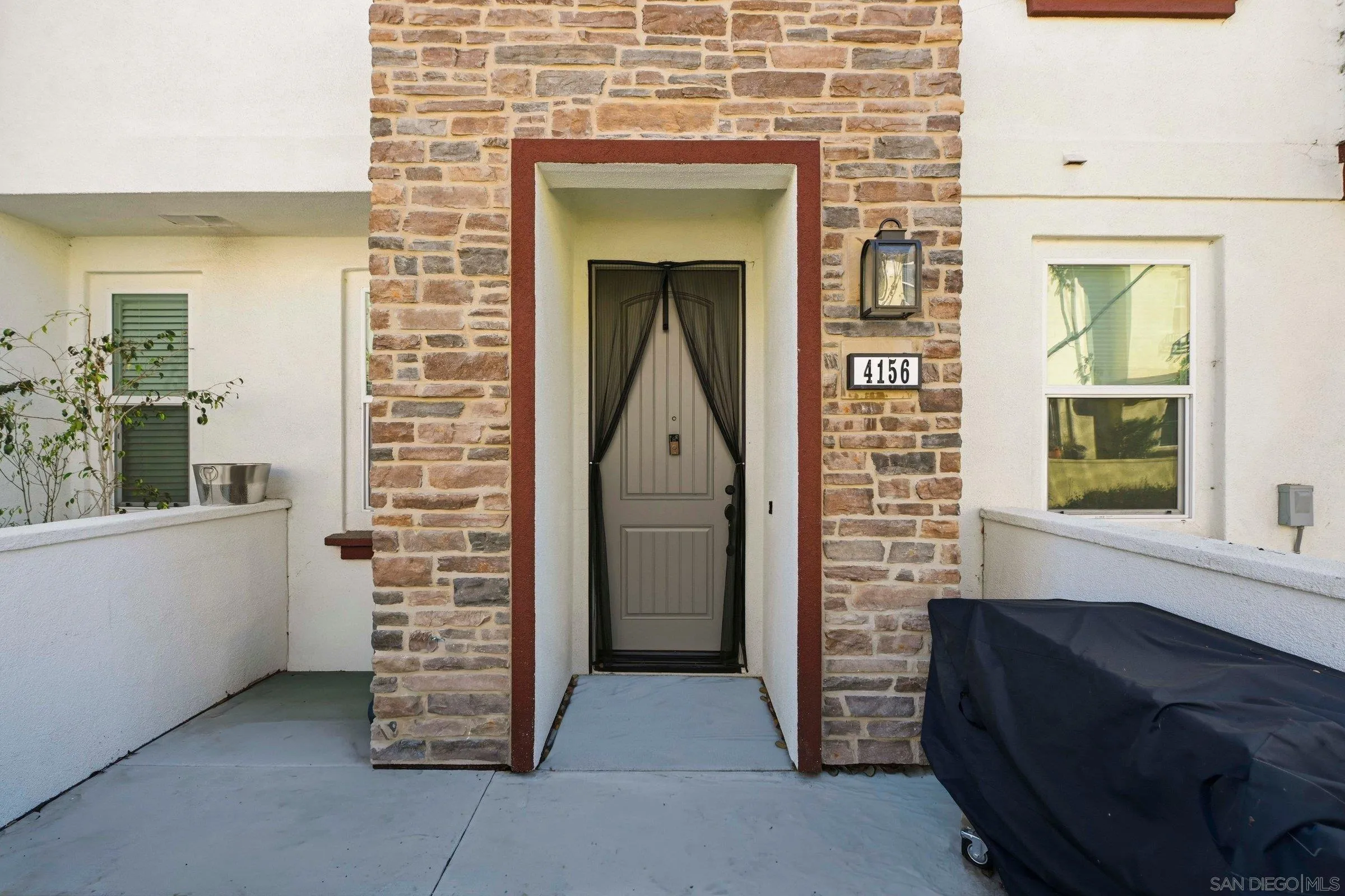 https://cdn.realtyfeed.com/cdn/127/260010723/8eefab048f89d44ddf7395662b7cf1cc.webp