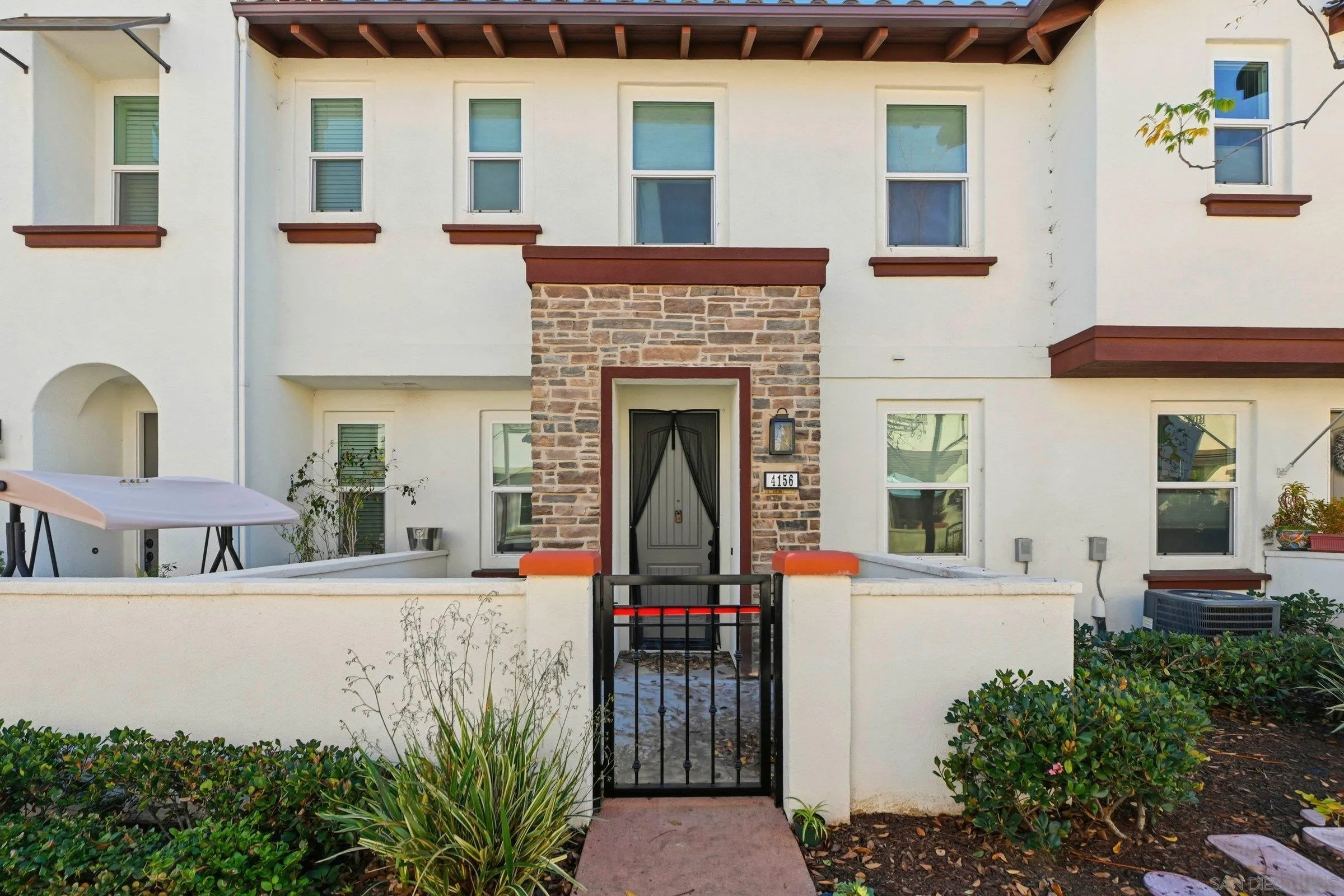 https://cdn.realtyfeed.com/cdn/127/260010723/939a56a843ffbfdb865e464ffa96486f.webp