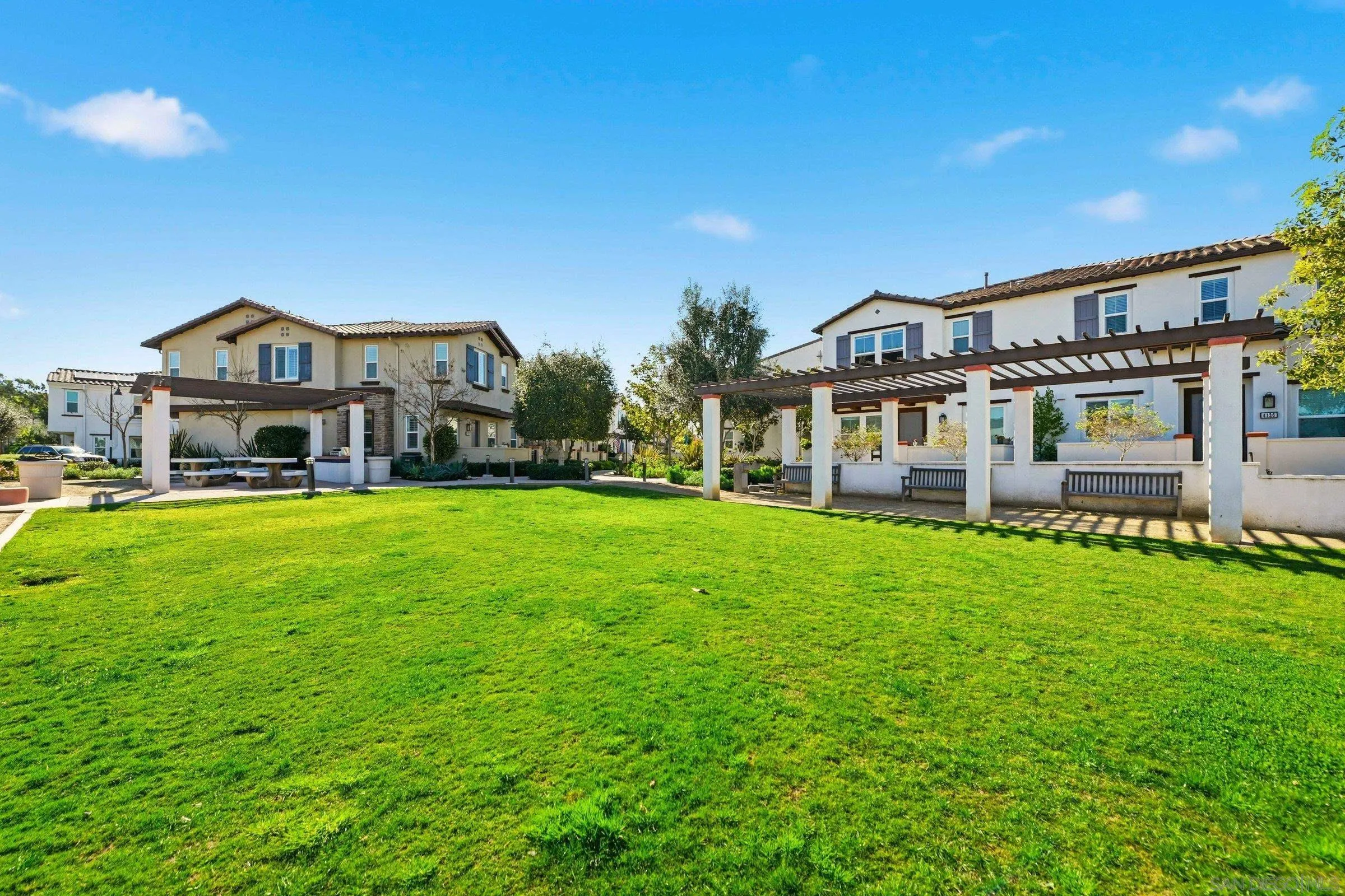 https://cdn.realtyfeed.com/cdn/127/260010723/b9754dbcac01dc45f0ad10913959a6dd.webp
