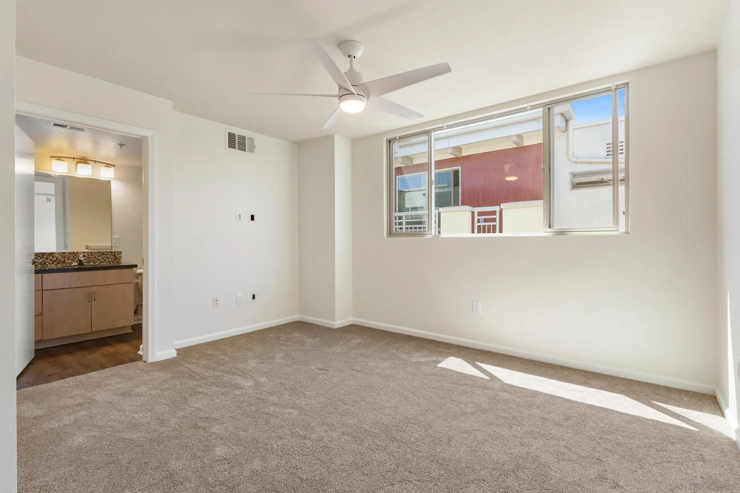 Photo #22: 260010724 Listing: Photo #22