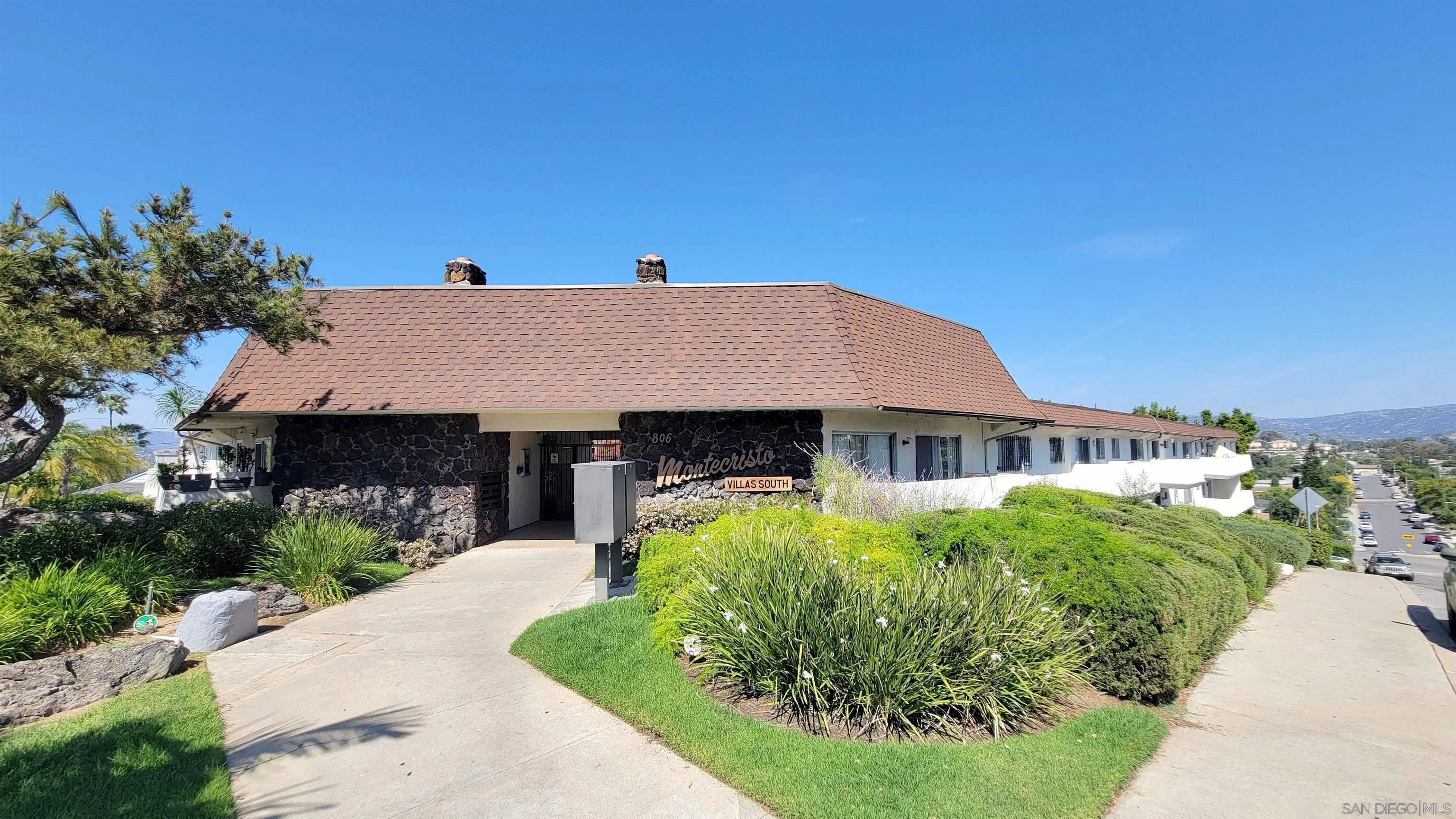 https://cdn.realtyfeed.com/cdn/127/260010728/b3d34c54d07d0beccc920a9bba12d821.webp
