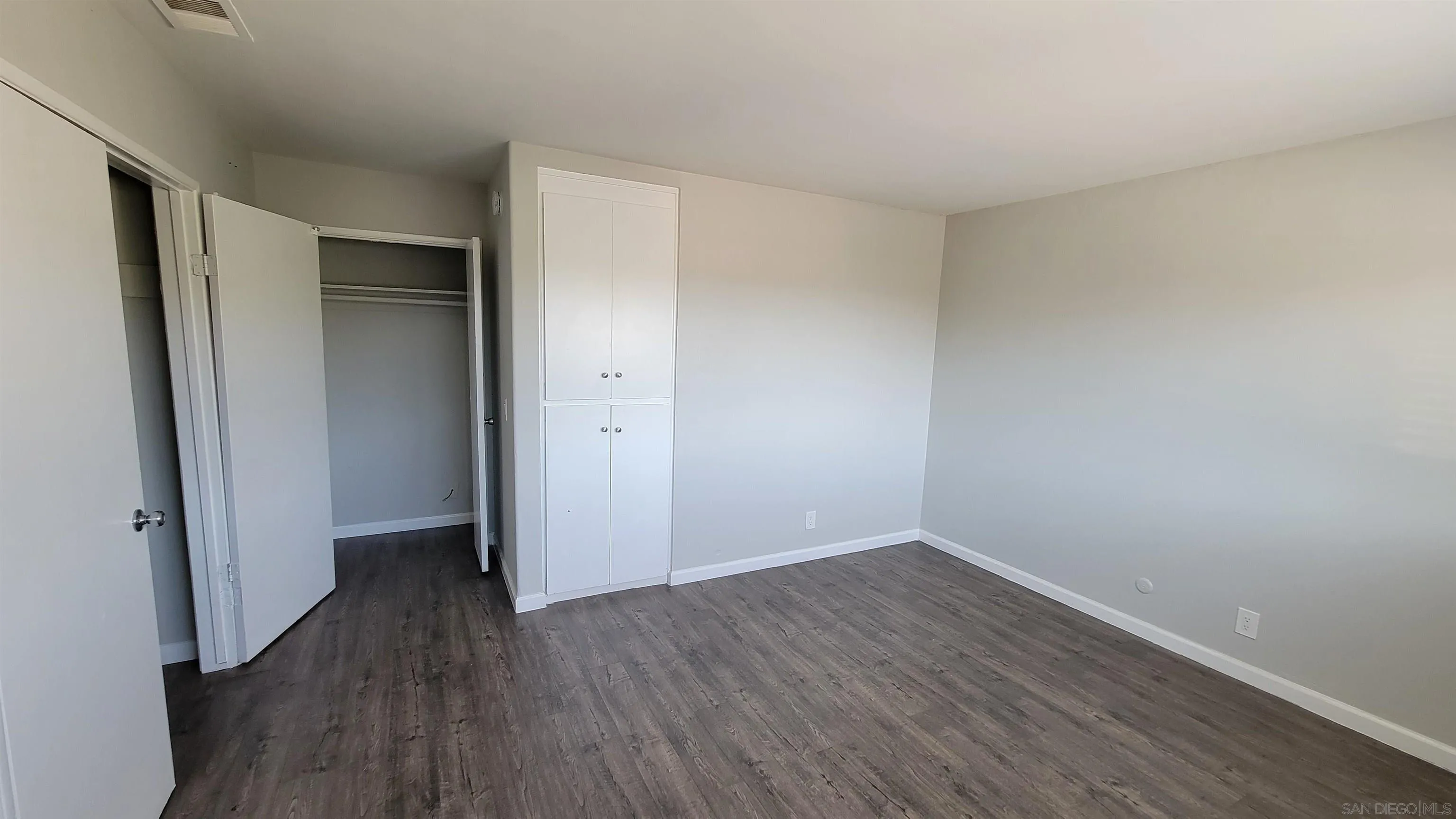 https://cdn.realtyfeed.com/cdn/127/260010728/f285eca721f1f0ff5d0079cc01ebd387.webp
