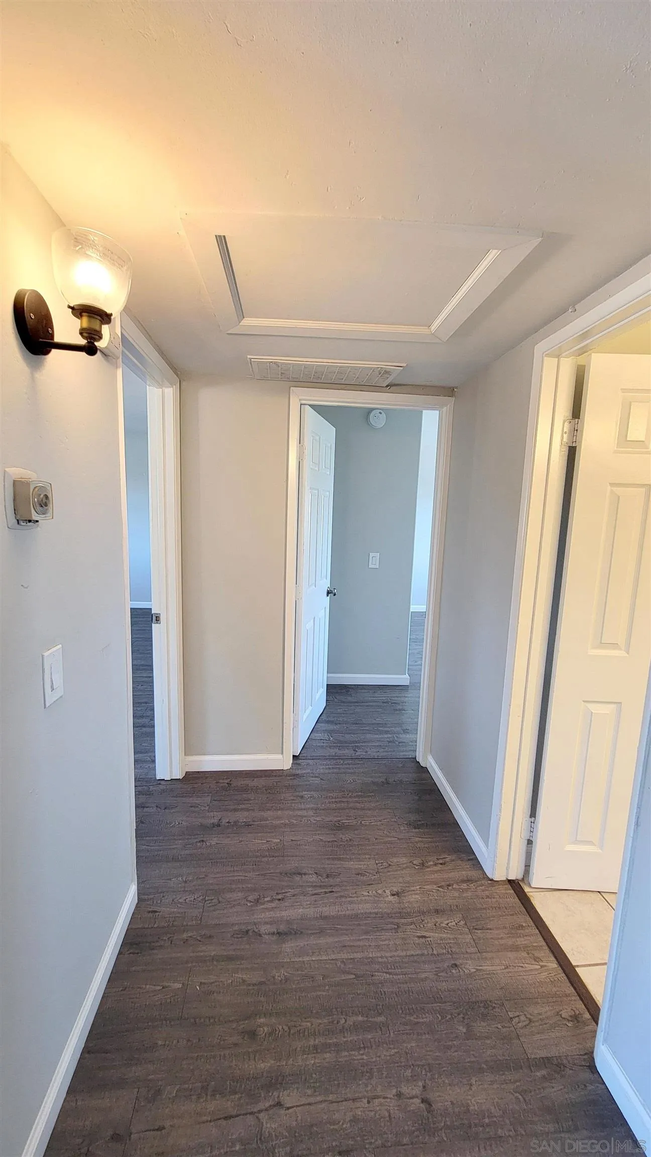 https://cdn.realtyfeed.com/cdn/127/260010728/fda8bd8940a3ec1a2e19b56a0b1f5957.webp
