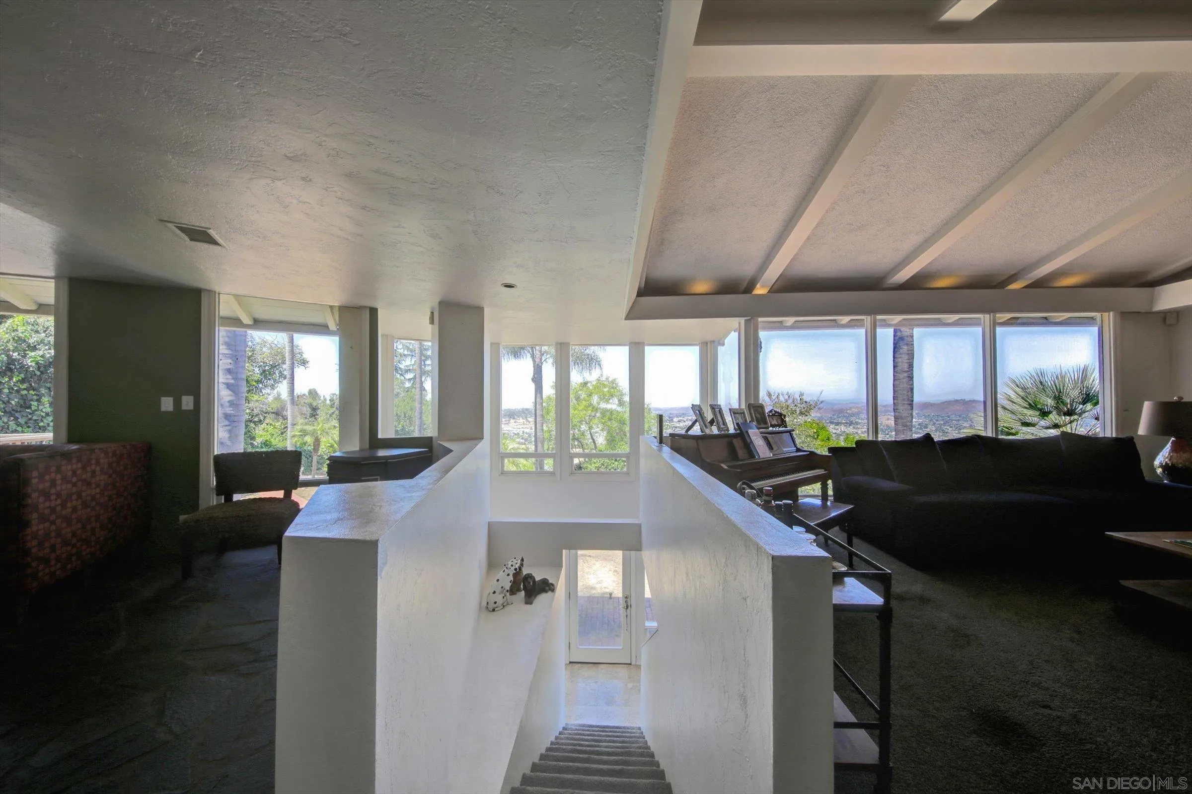https://cdn.realtyfeed.com/cdn/127/260010729/dea8a230c8d81e07356c4e4cf15bd4b5.webp