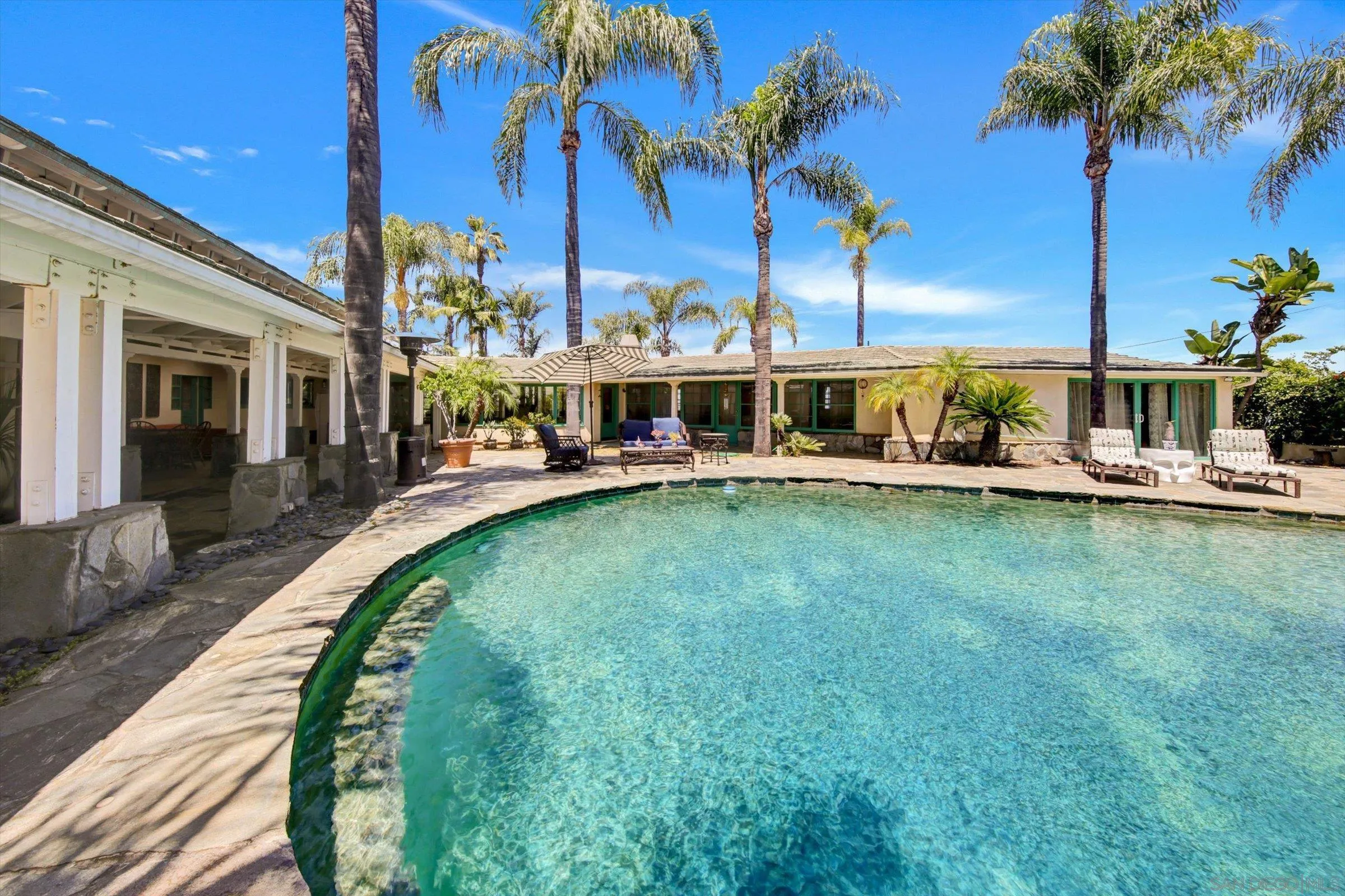 https://cdn.realtyfeed.com/cdn/127/260010729/f5cbb134ae7c61c835f8d543e4bece28.webp
