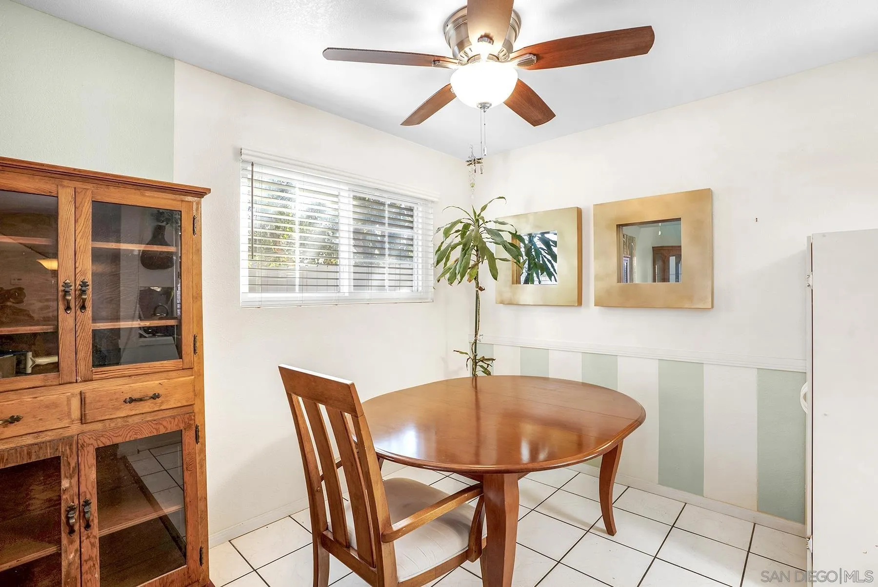 https://cdn.realtyfeed.com/cdn/127/260010730/1459a645e9b9e99945538e5f533430db.webp
