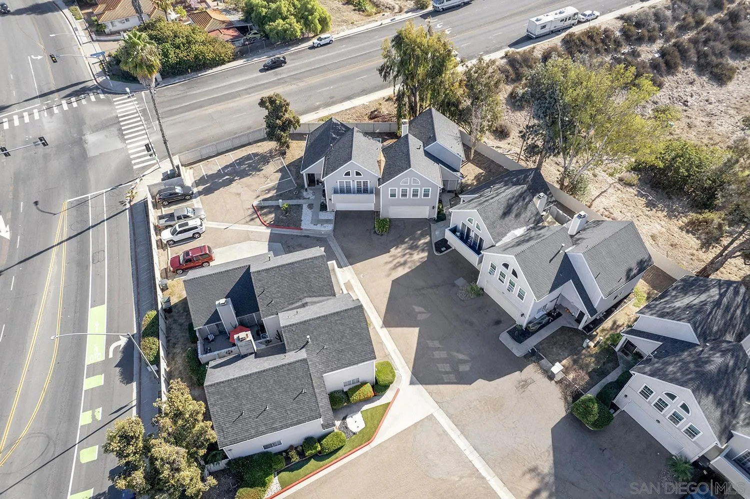 https://cdn.realtyfeed.com/cdn/127/260010730/fd4b696fcf3f3b3b8adcf8932f21a730.webp