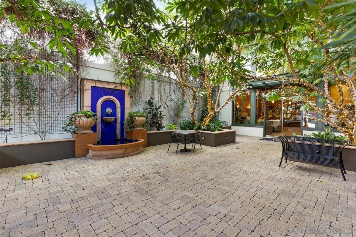 Photo #3: 260010732 Listing: Photo #3