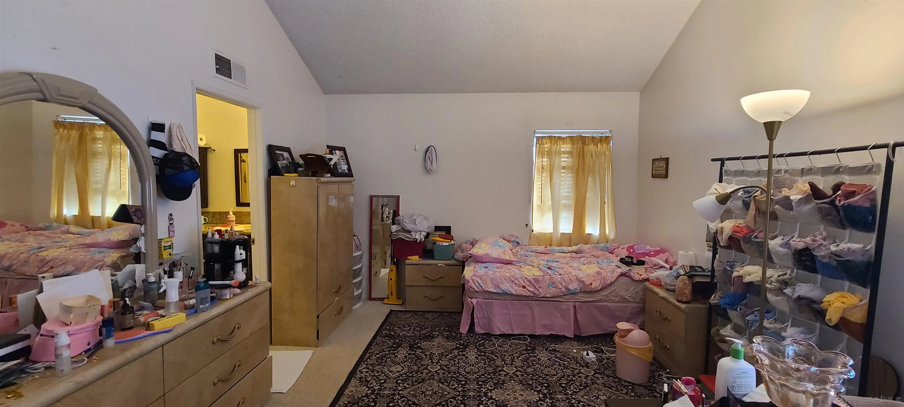 https://cdn.realtyfeed.com/cdn/127/260010735/2c2d03b558f6b471f189d70a5dc52458.webp