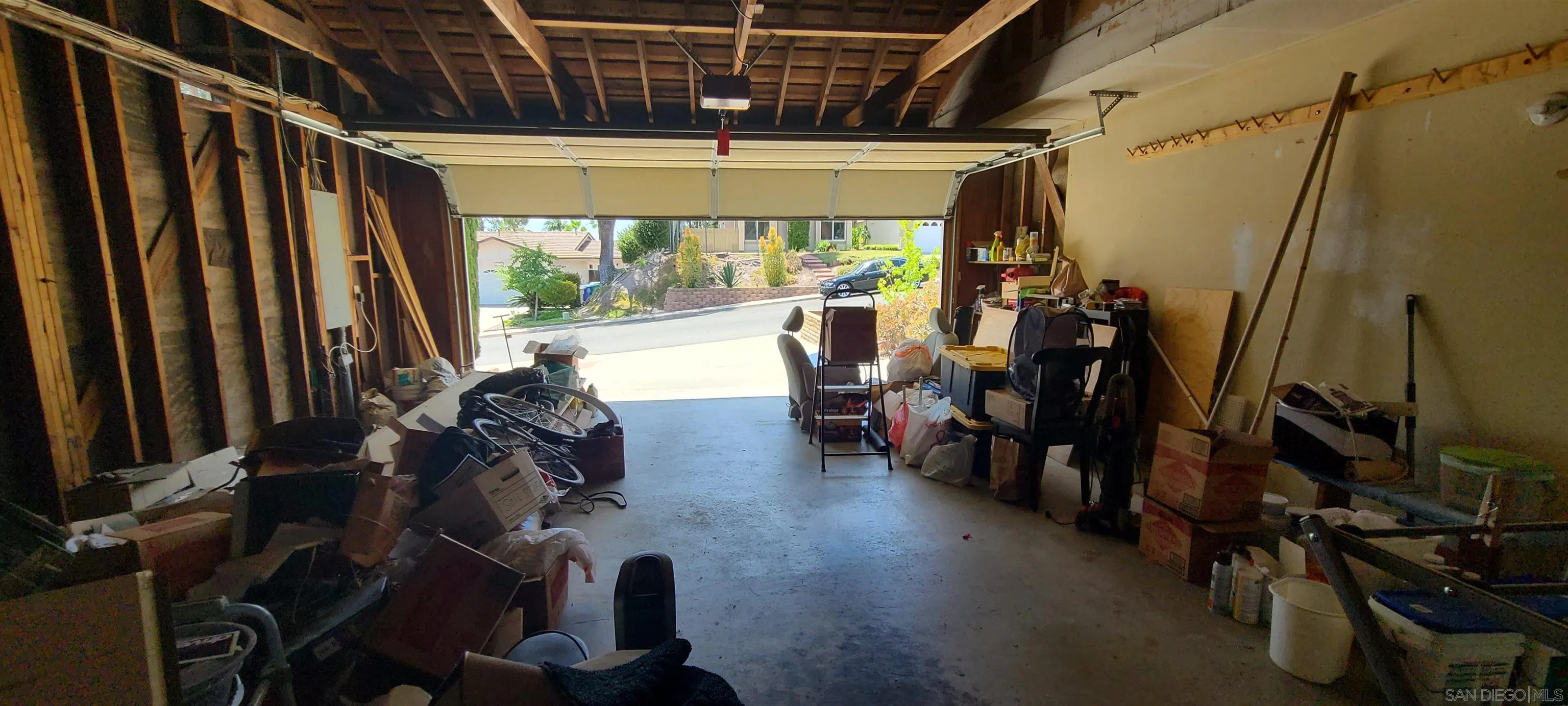 https://cdn.realtyfeed.com/cdn/127/260010735/963b2d40997b111adcabadd7f241a88a.webp