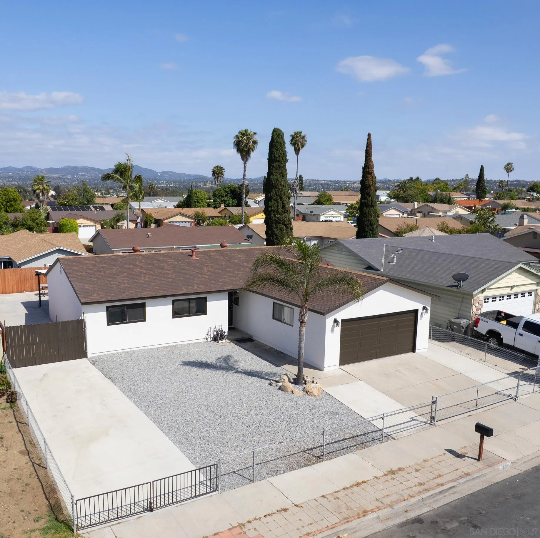 https://cdn.realtyfeed.com/cdn/127/260010738/020c167d7c38a3500bd2f6ea27cb1b74.webp