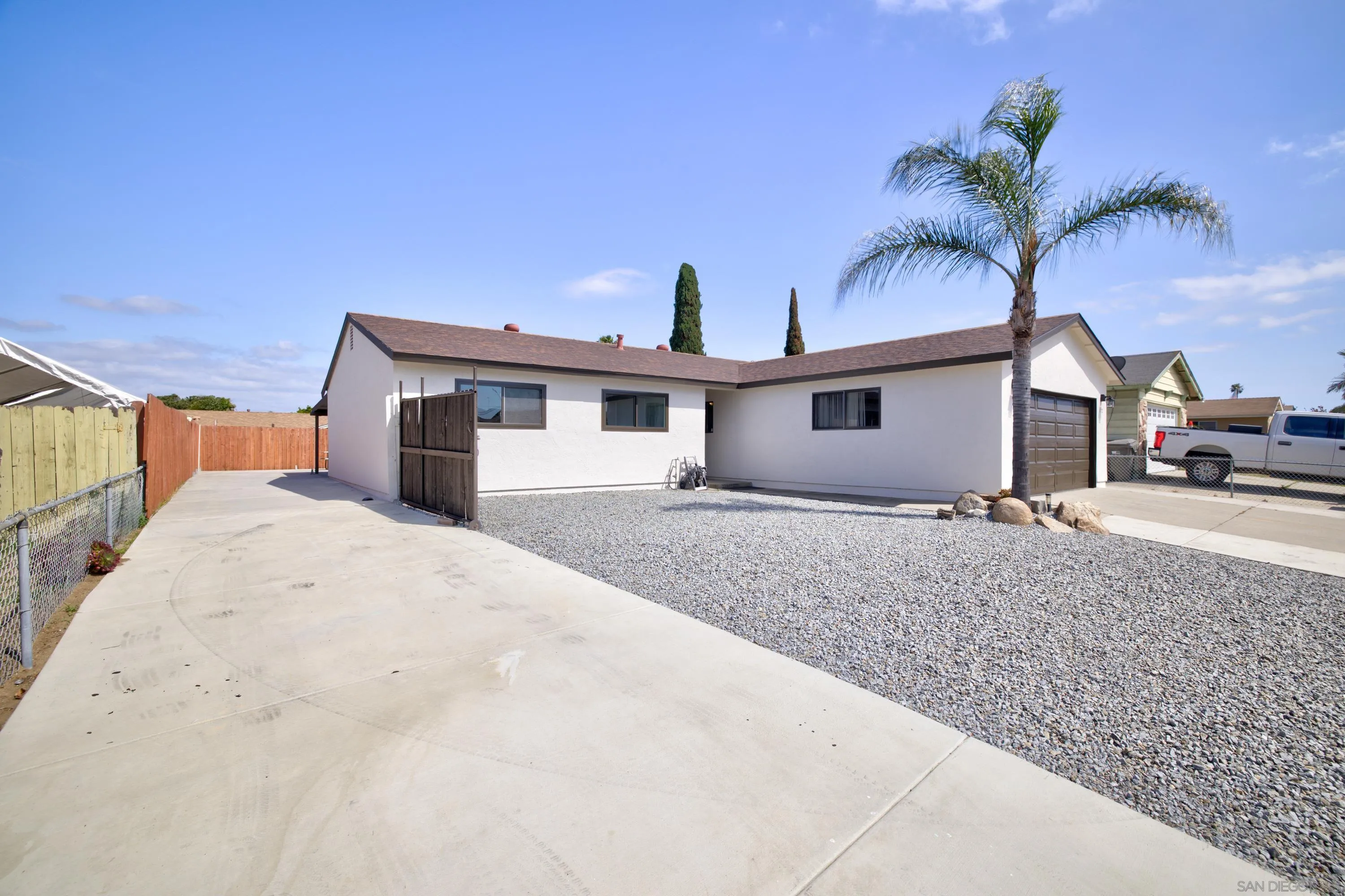 https://cdn.realtyfeed.com/cdn/127/260010738/0cbd00ad8bc682c913ba893301f655d3.webp