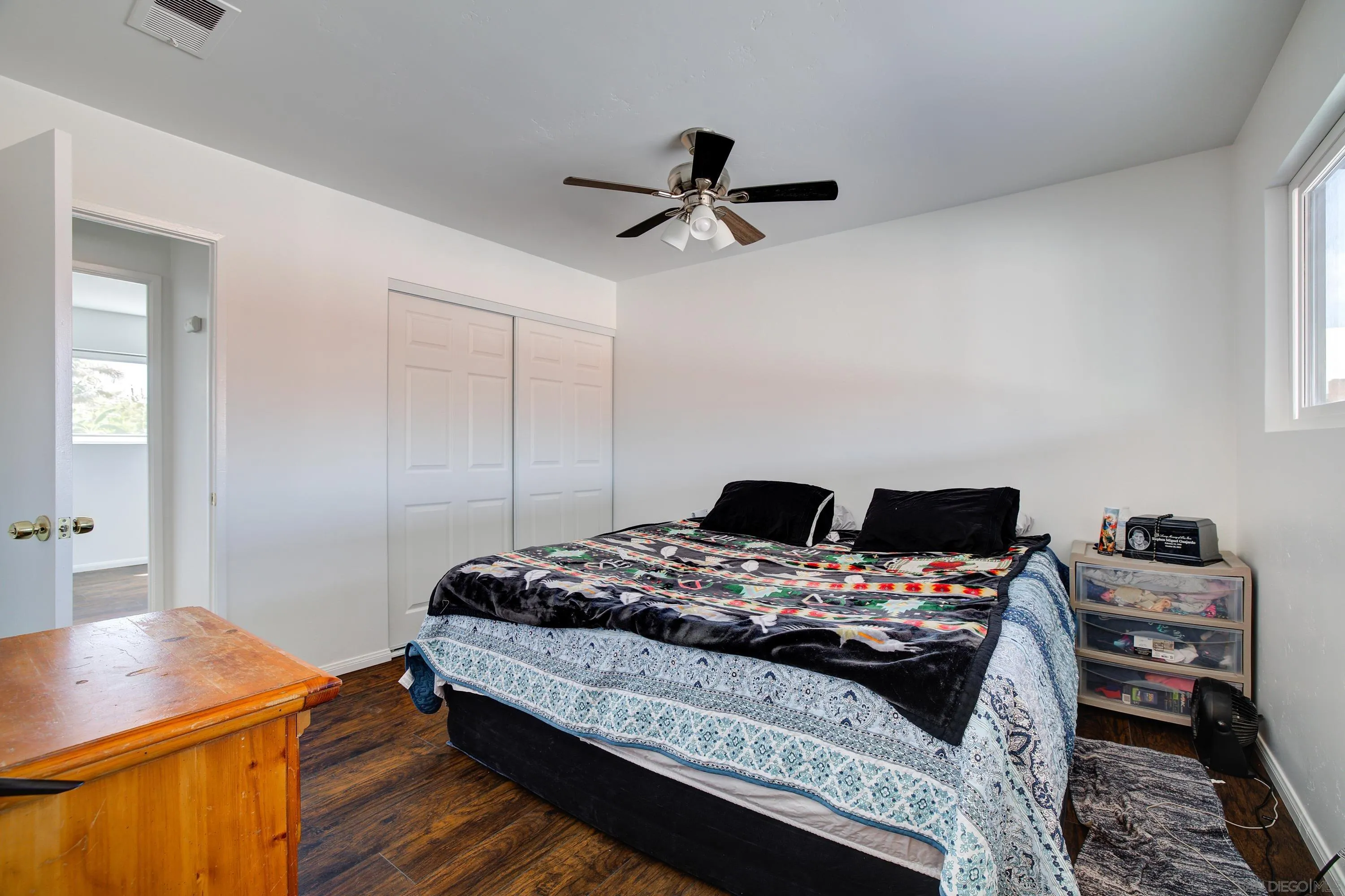 https://cdn.realtyfeed.com/cdn/127/260010738/23ebc4abb9bd3492566f078d1dd2855a.webp