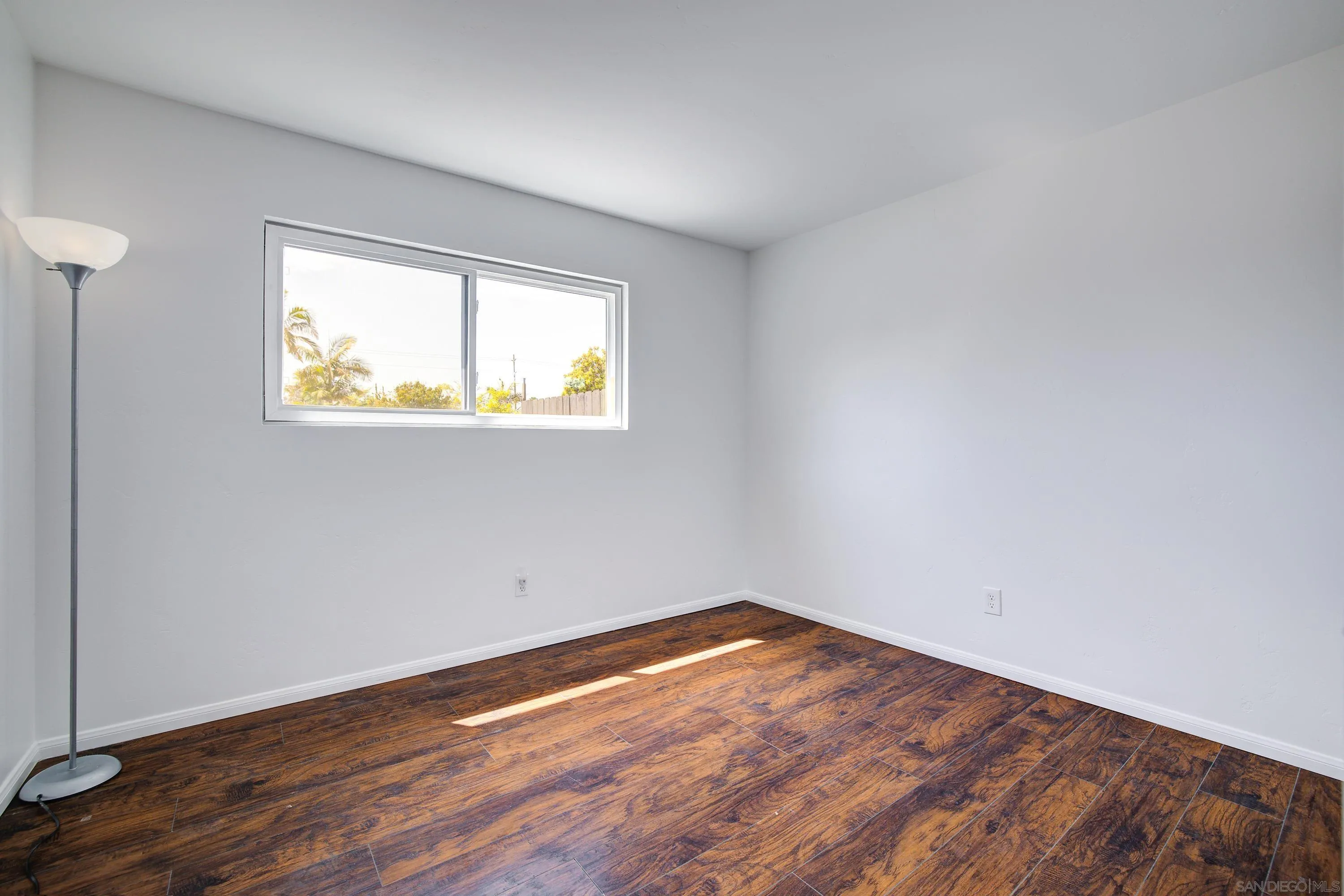https://cdn.realtyfeed.com/cdn/127/260010738/2cdfdaf1a57d9eb9b4764ced905e7b44.webp