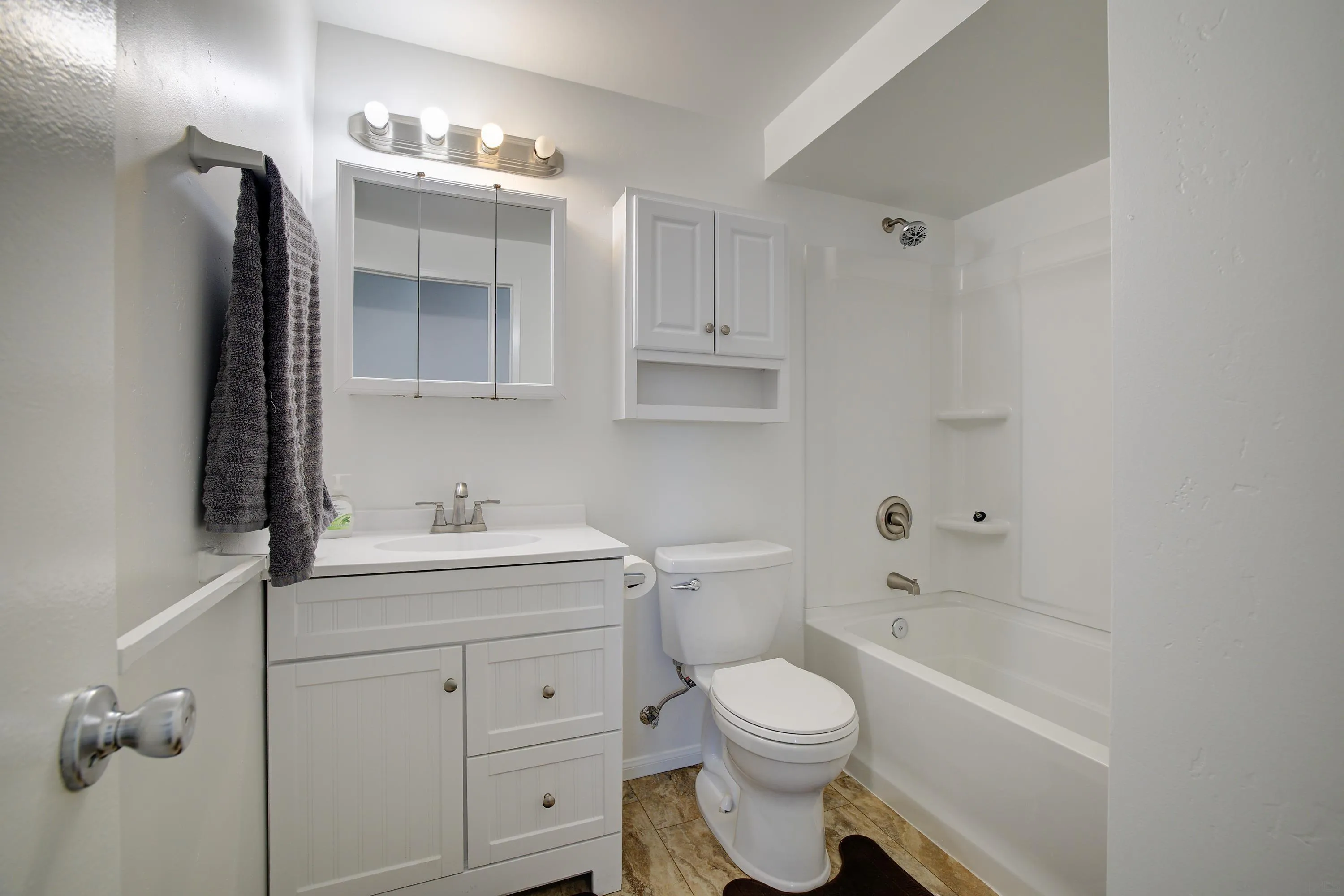 https://cdn.realtyfeed.com/cdn/127/260010738/75902fde30d3d6f65a9536423b23c38f.webp