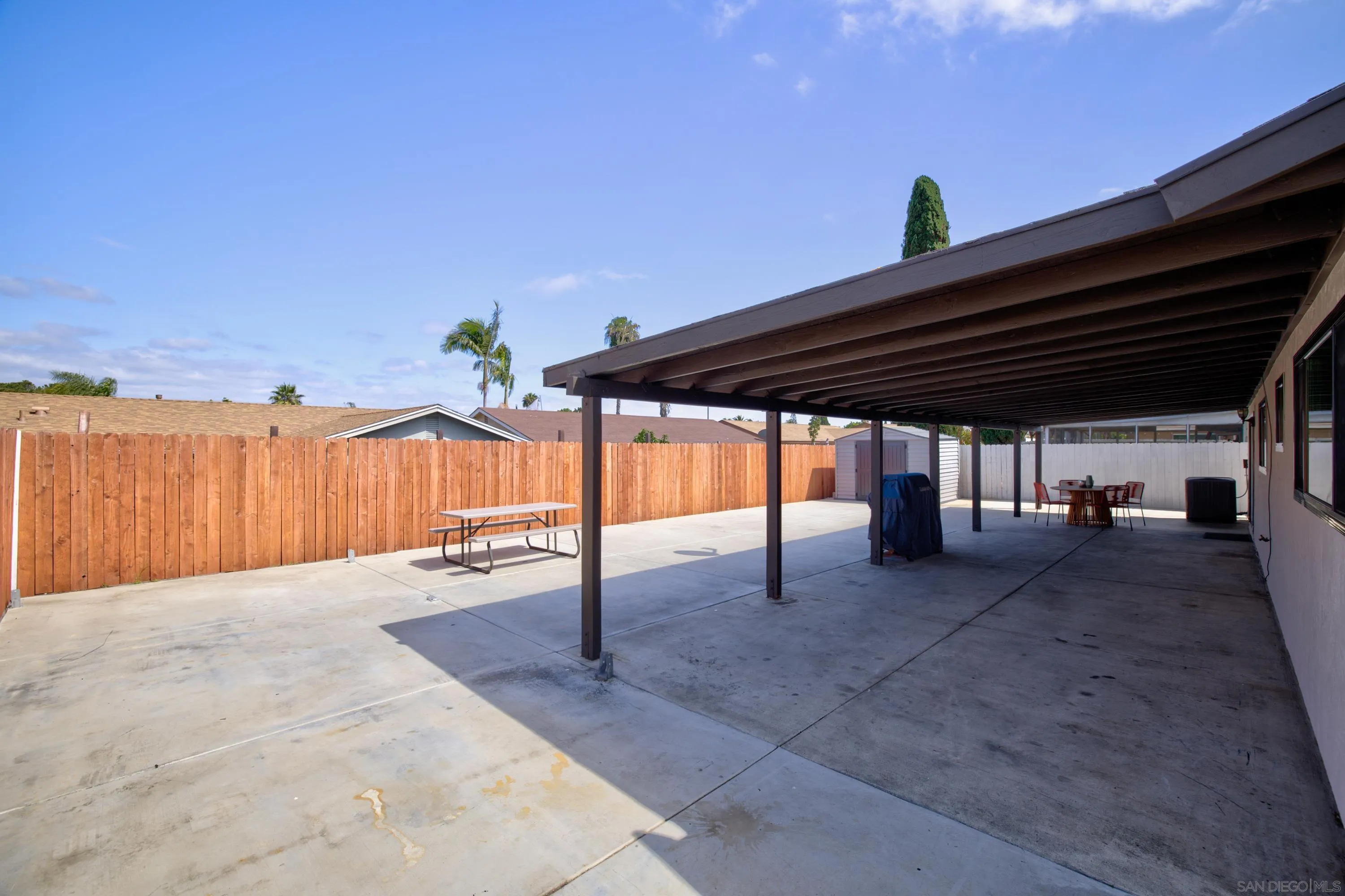 https://cdn.realtyfeed.com/cdn/127/260010738/d4e79c0a3a8508b8d49754bd93f848a1.webp