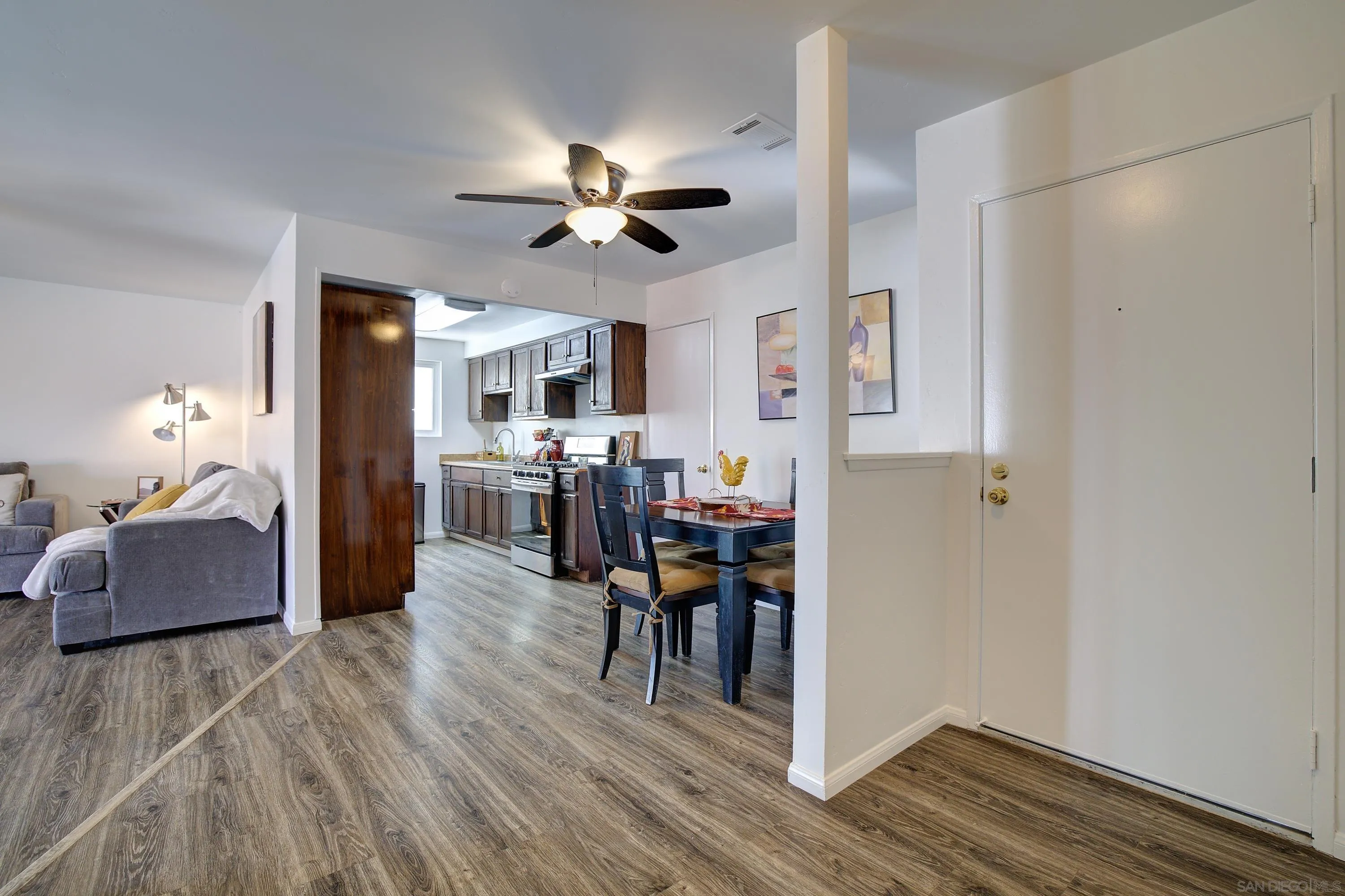 https://cdn.realtyfeed.com/cdn/127/260010738/f3df302fbdcacbad64ba58a7fb63e42e.webp