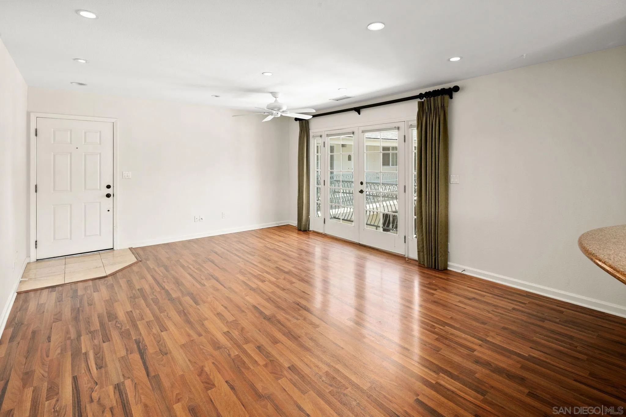 Photo #11: 260010739 Listing: Photo #11