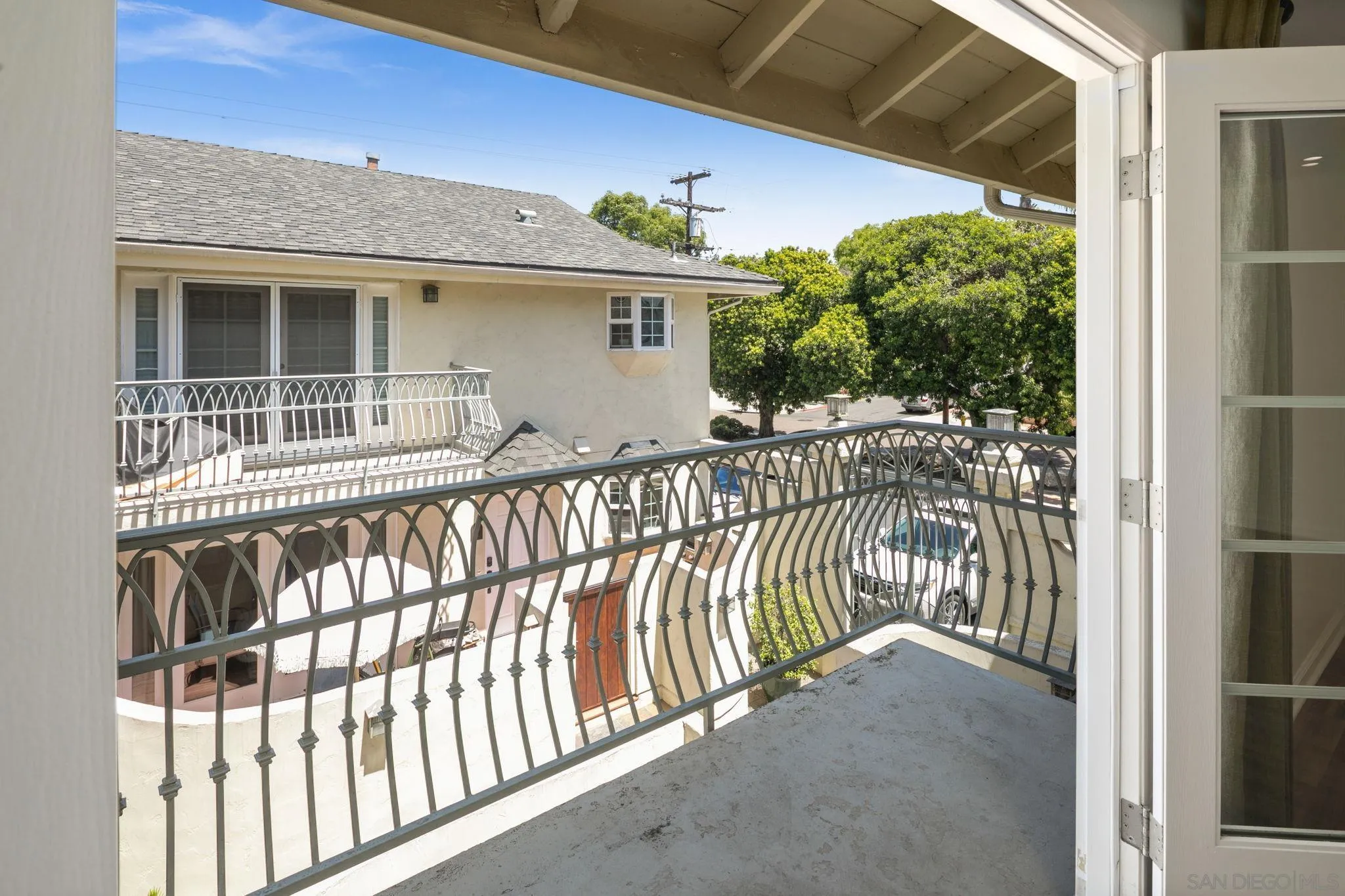 https://cdn.realtyfeed.com/cdn/127/260010739/54730a2e547707ebf5cfb011b89ac633.webp
