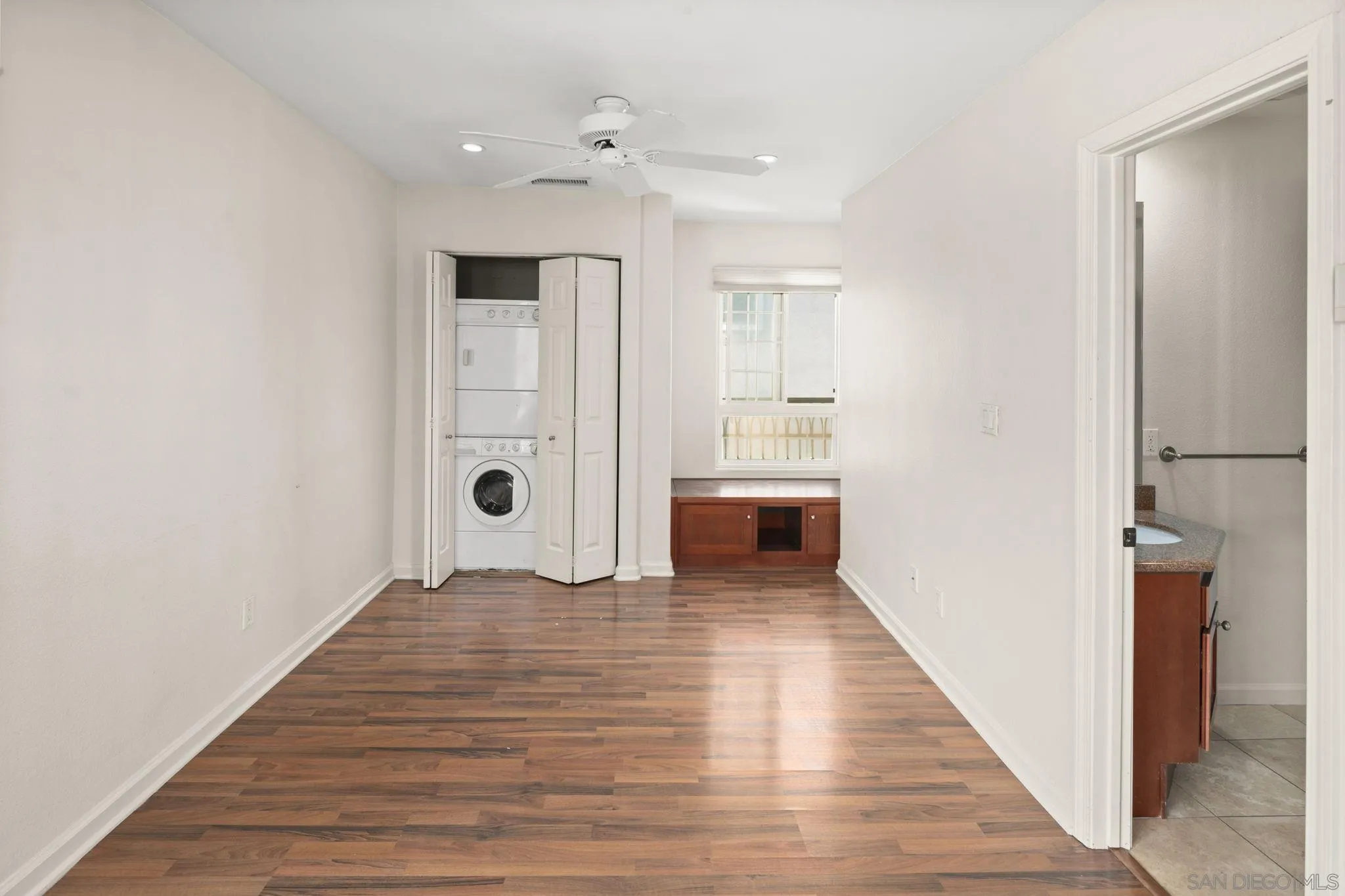 Photo #21: 260010739 Listing: Photo #21