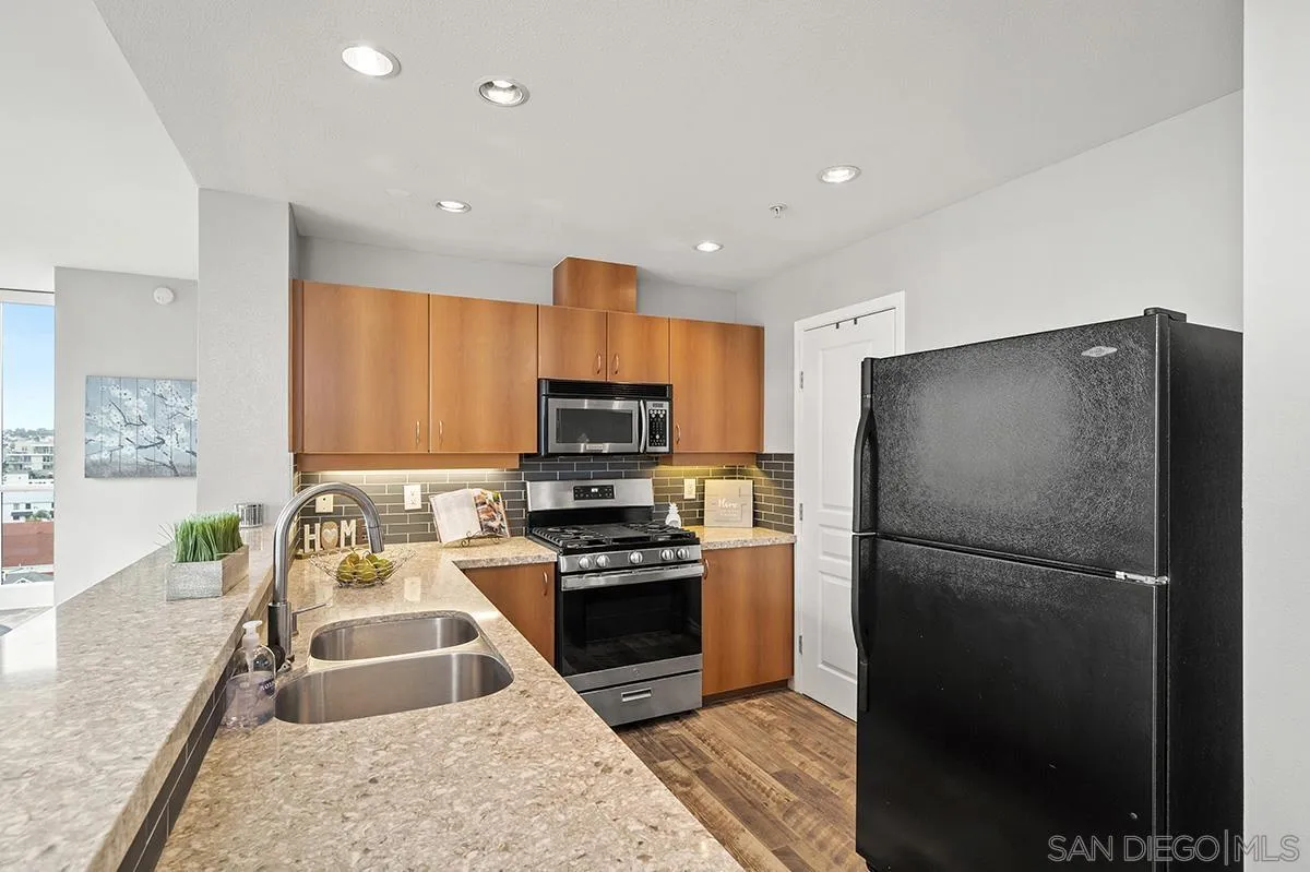 Photo #16: 260010741 Listing: Photo #16