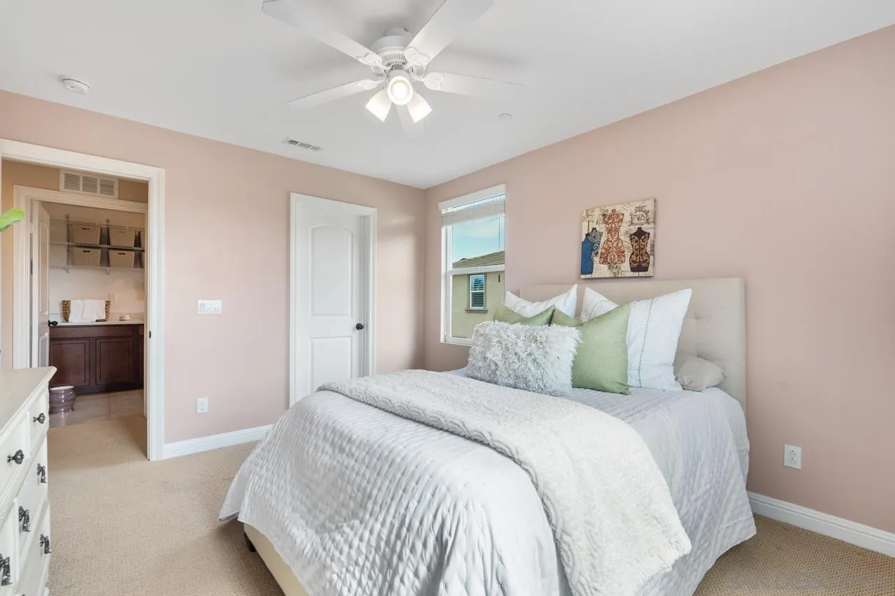 https://cdn.realtyfeed.com/cdn/127/260010742/7f2f4ca8a317ab9edd6328dc2bf6e84f.webp