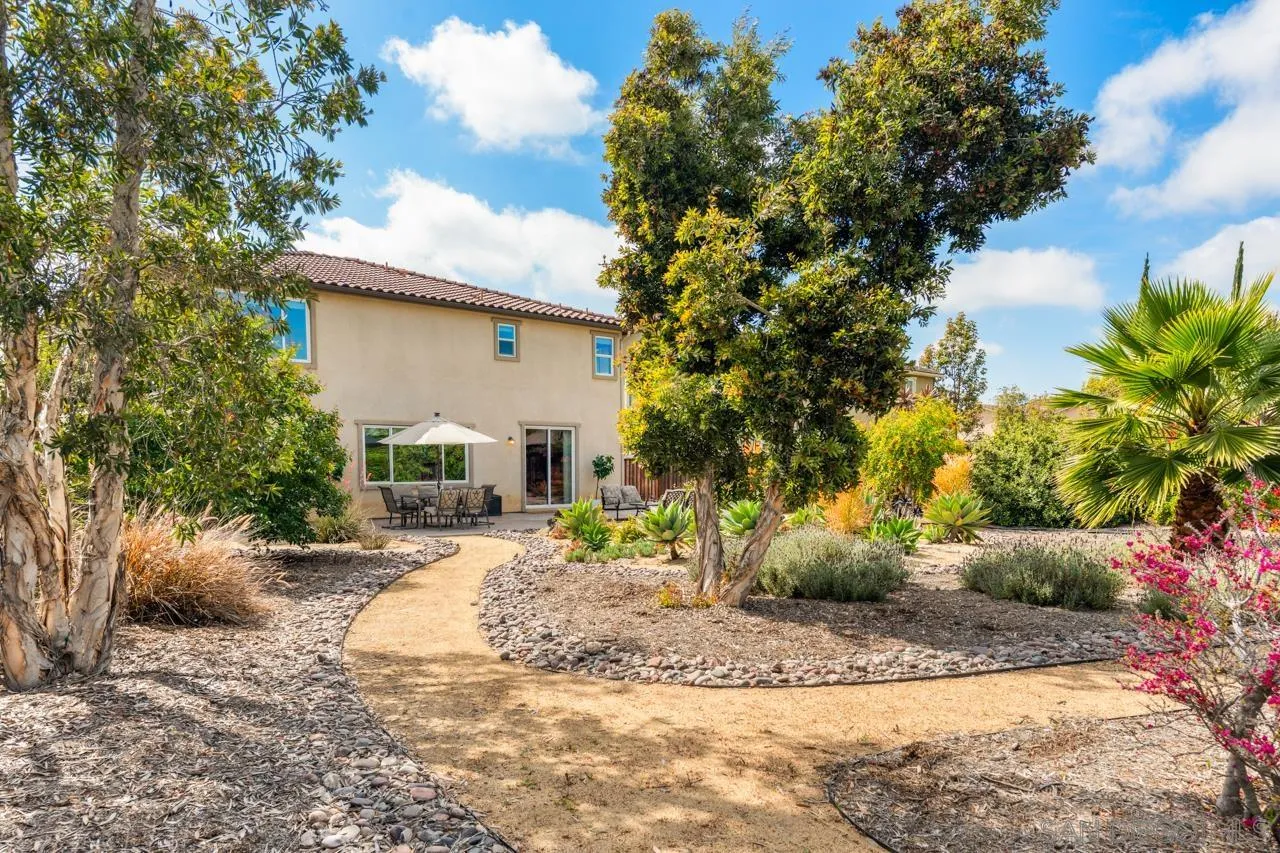 https://cdn.realtyfeed.com/cdn/127/260010742/8a840e4c6dcd2506c5d4fc722b7c1151.webp