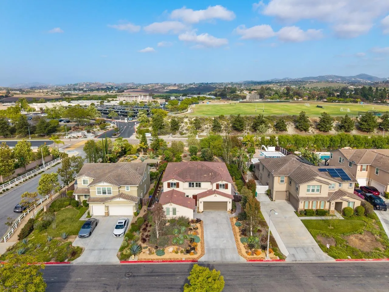 https://cdn.realtyfeed.com/cdn/127/260010742/af128eca85cf482f594b7d51d879708a.webp