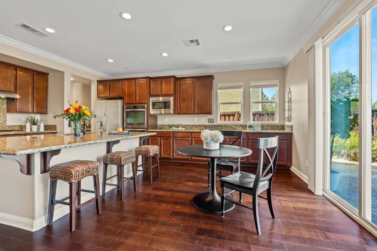 https://cdn.realtyfeed.com/cdn/127/260010742/c86faebcc8380041d070907e834cf0a8.webp