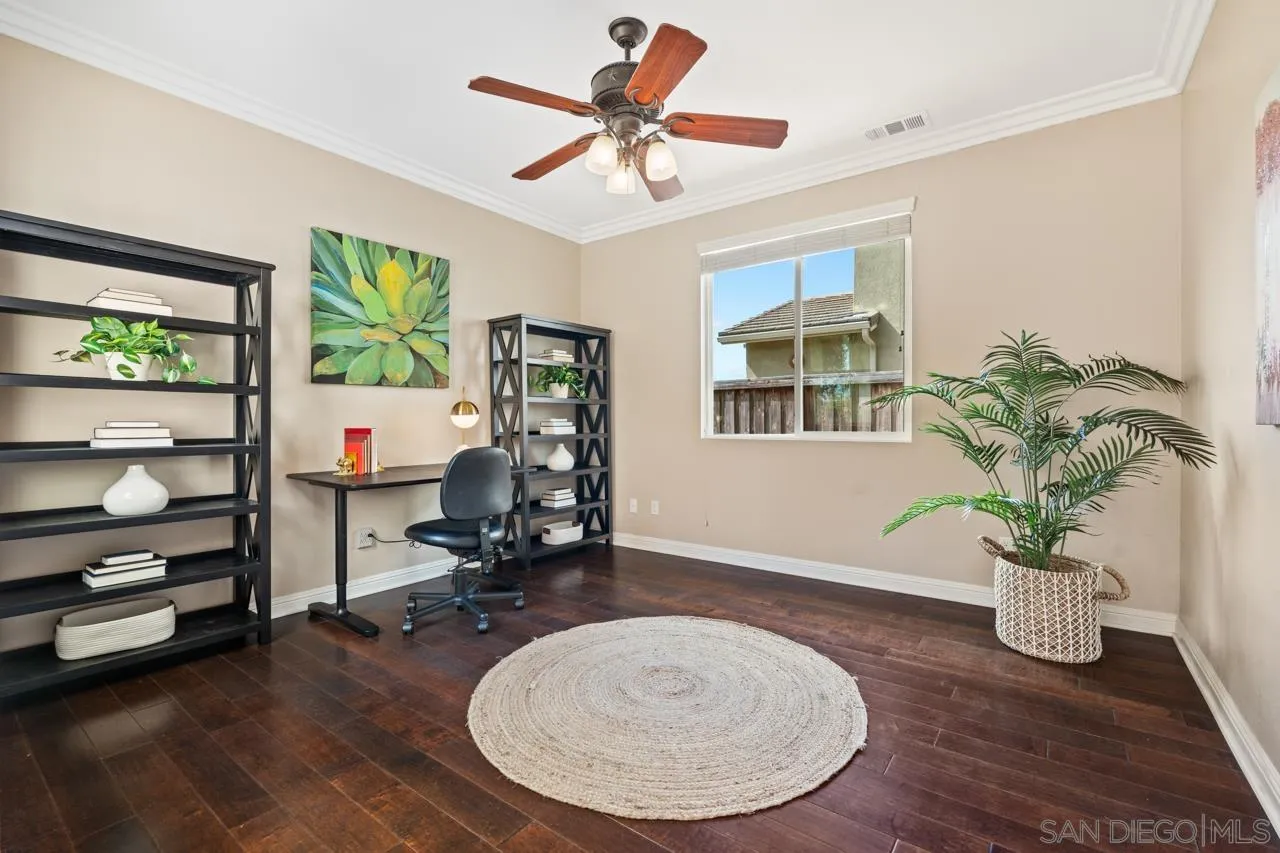 https://cdn.realtyfeed.com/cdn/127/260010742/d51b7e21c7b5d3ea61bd6c88bc82f242.webp