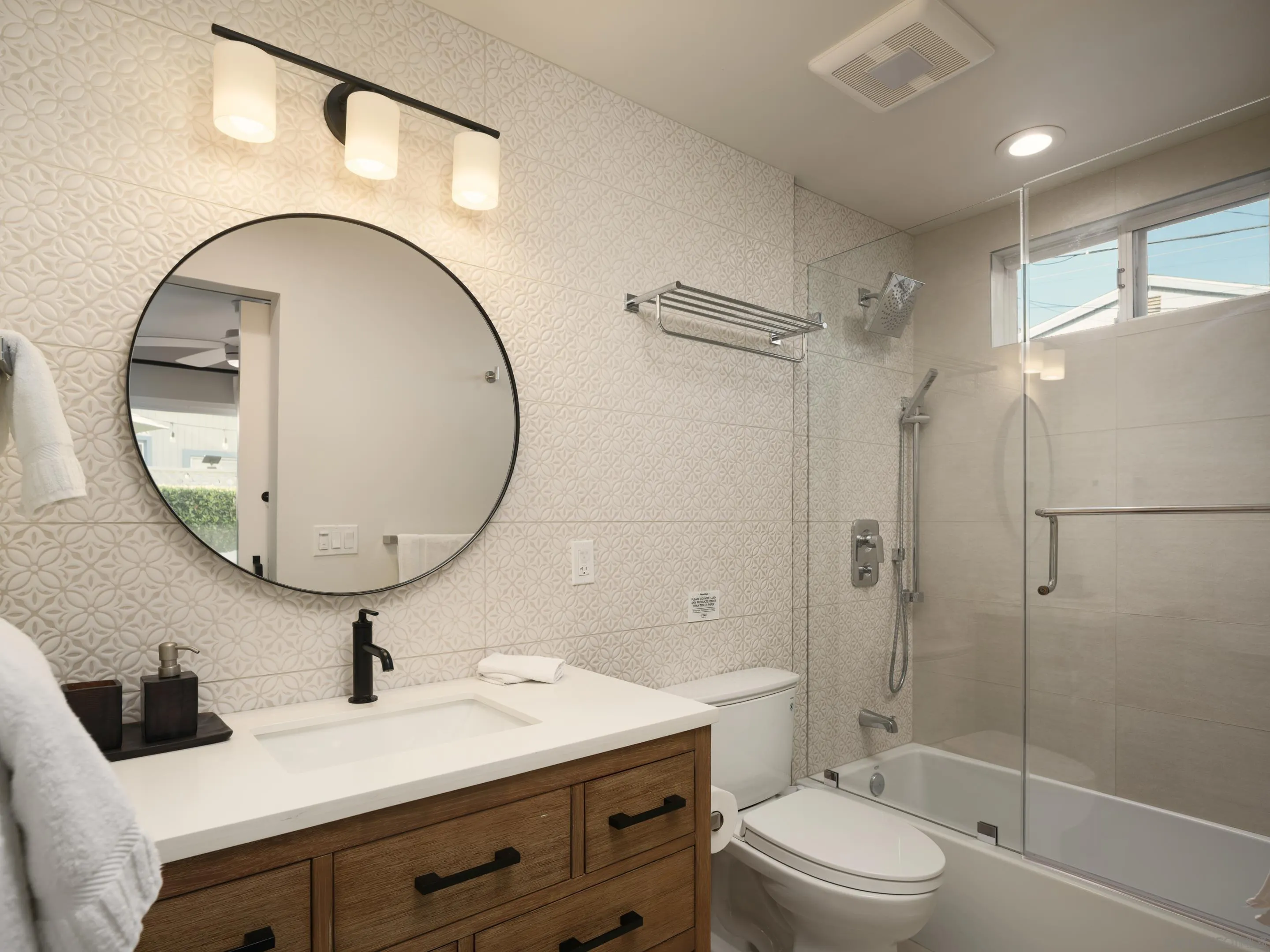 https://cdn.realtyfeed.com/cdn/127/260010743/f26f9ff3f1f54f5caeee3878d44d8239.webp
