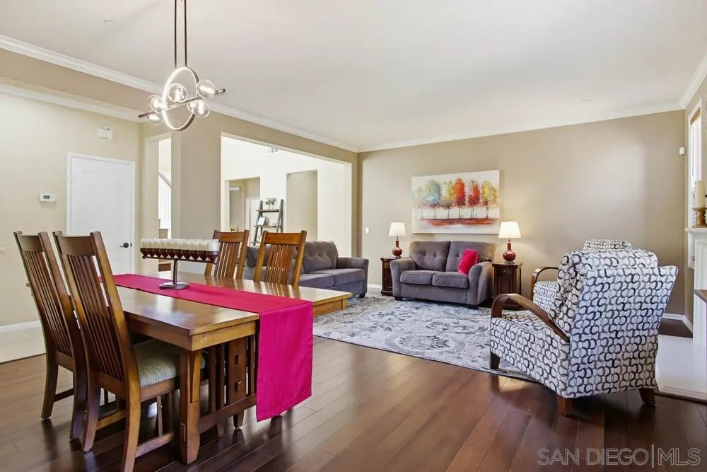 https://cdn.realtyfeed.com/cdn/127/260010744/1936b17ab9d86458d26c7b37ec1bfffd.webp