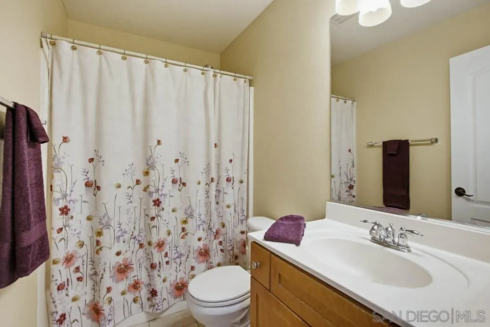 https://cdn.realtyfeed.com/cdn/127/260010744/2031445b931873510c1d57ac23652cbc.webp