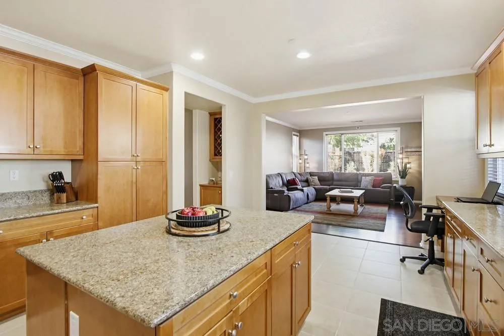 https://cdn.realtyfeed.com/cdn/127/260010744/4537199ed0d1f5e7d4f2b916e82c744d.webp