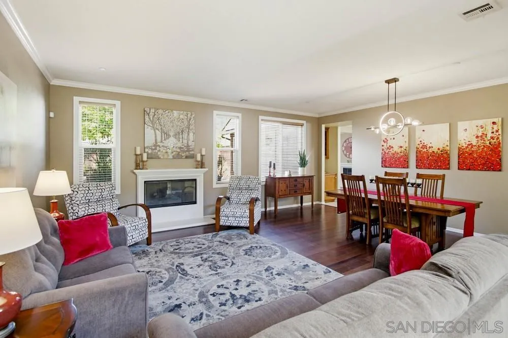 https://cdn.realtyfeed.com/cdn/127/260010744/68bb39c500edb5987a4340c4e09a3703.webp