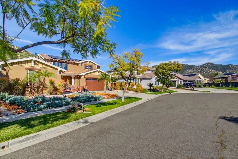 1761 Winterwarm Drive, Fallbrook, CA, 92028