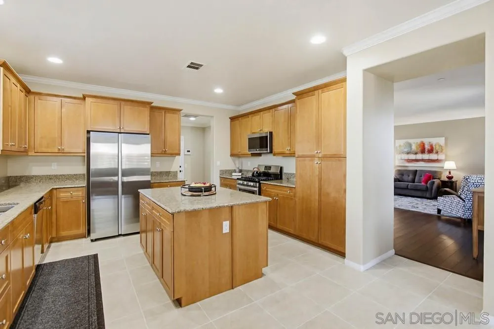https://cdn.realtyfeed.com/cdn/127/260010744/a905131e46b683f7d5568e8316eaf2a8.webp