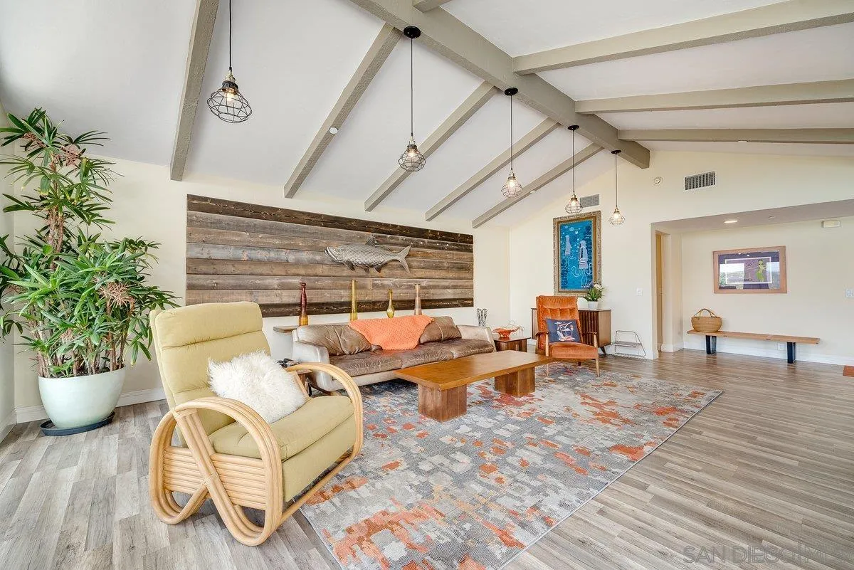 https://cdn.realtyfeed.com/cdn/127/260010745/0a6f27cd733d1db51755a874c4a3e55d.webp