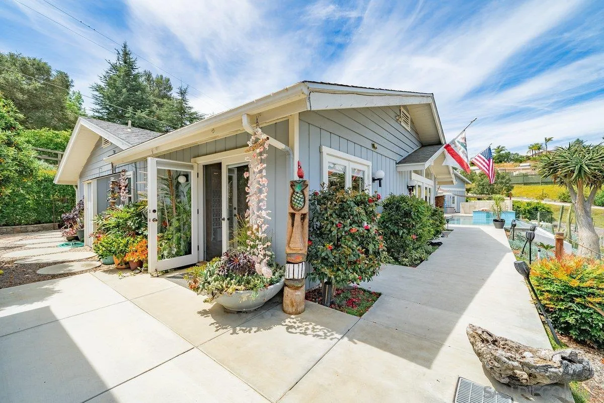 https://cdn.realtyfeed.com/cdn/127/260010745/16552fa5a5fdc6faaaefd6045a23374c.webp