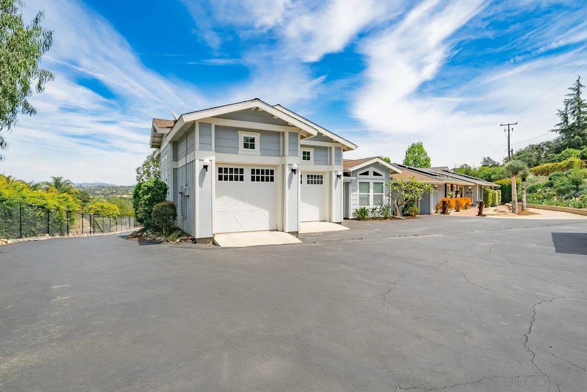 https://cdn.realtyfeed.com/cdn/127/260010745/32222c78461c7c3e6c3ca6efd775119f.webp