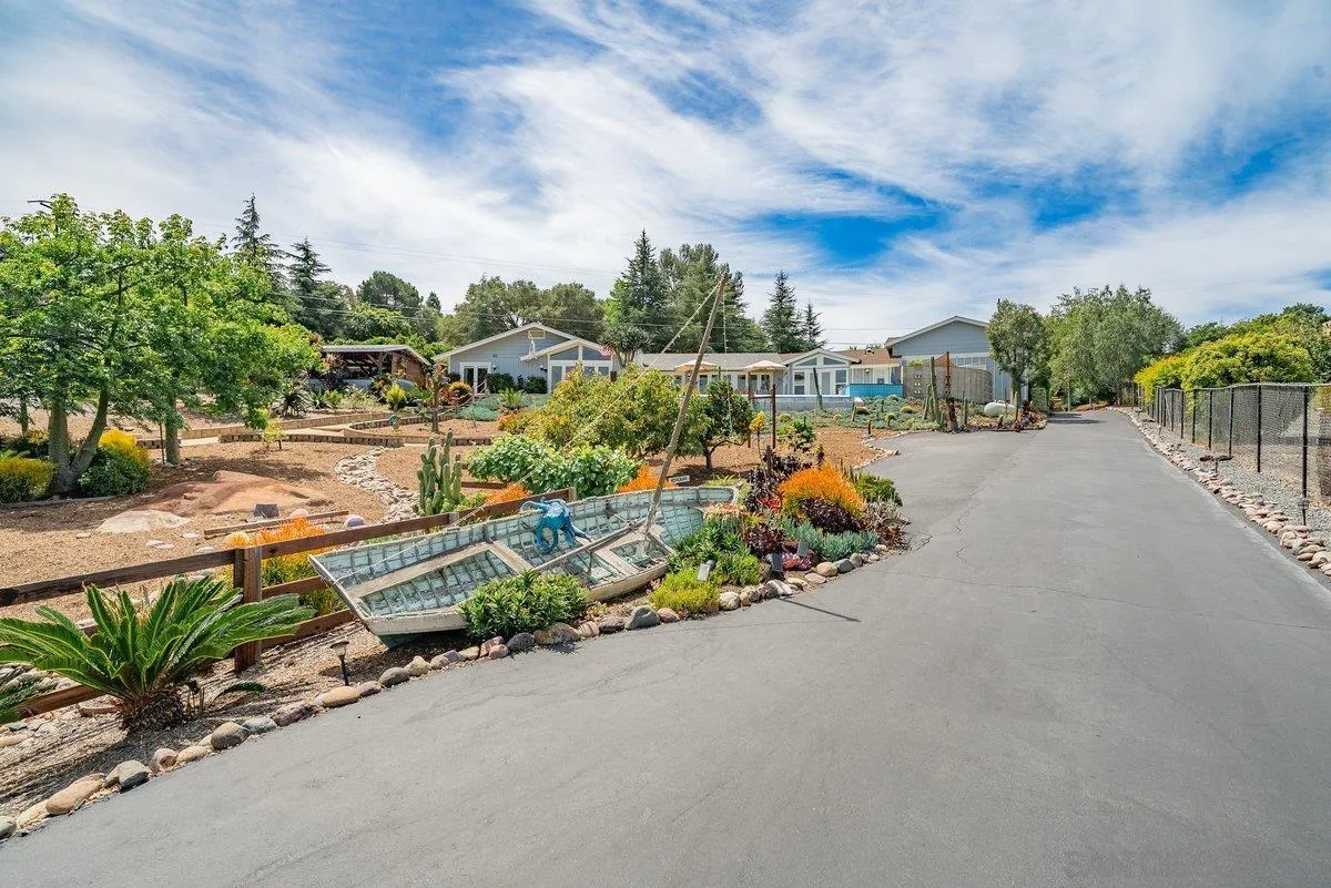 https://cdn.realtyfeed.com/cdn/127/260010745/482f6f9484e01b8afa888a4e731625a9.webp