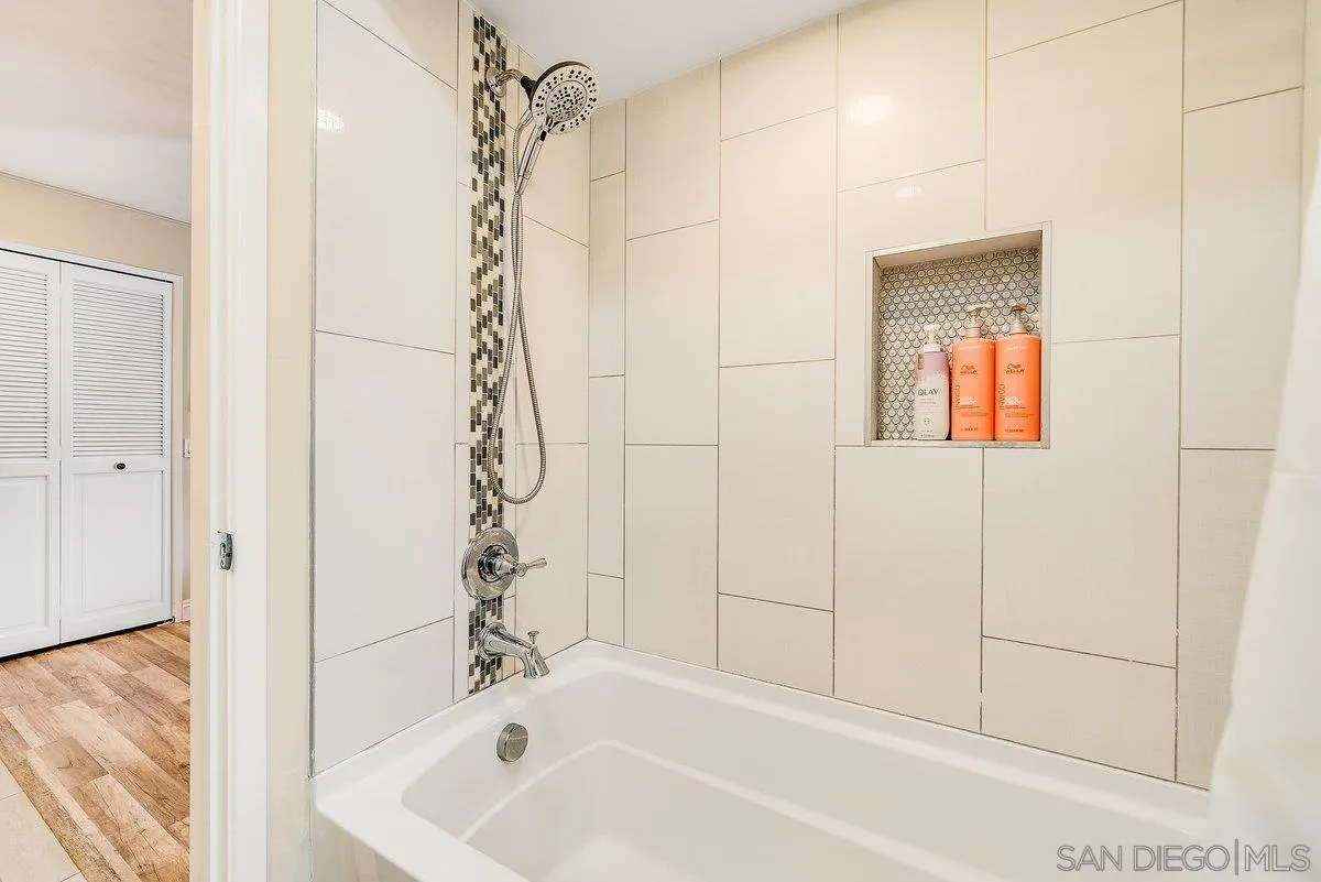 https://cdn.realtyfeed.com/cdn/127/260010745/6d3ee016fde350dd24373ae3d500dfa8.webp
