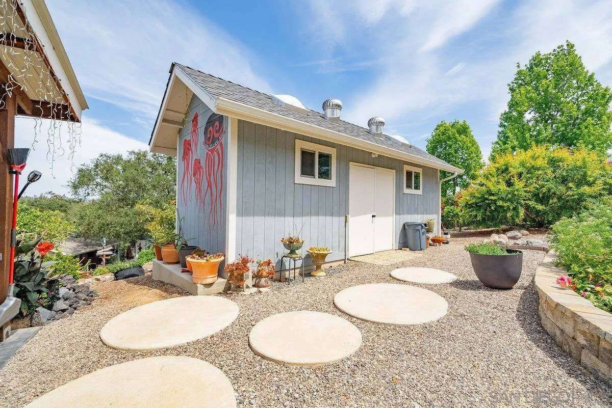 https://cdn.realtyfeed.com/cdn/127/260010745/8286ef65c3764fa7cb16bc6a4590b721.webp