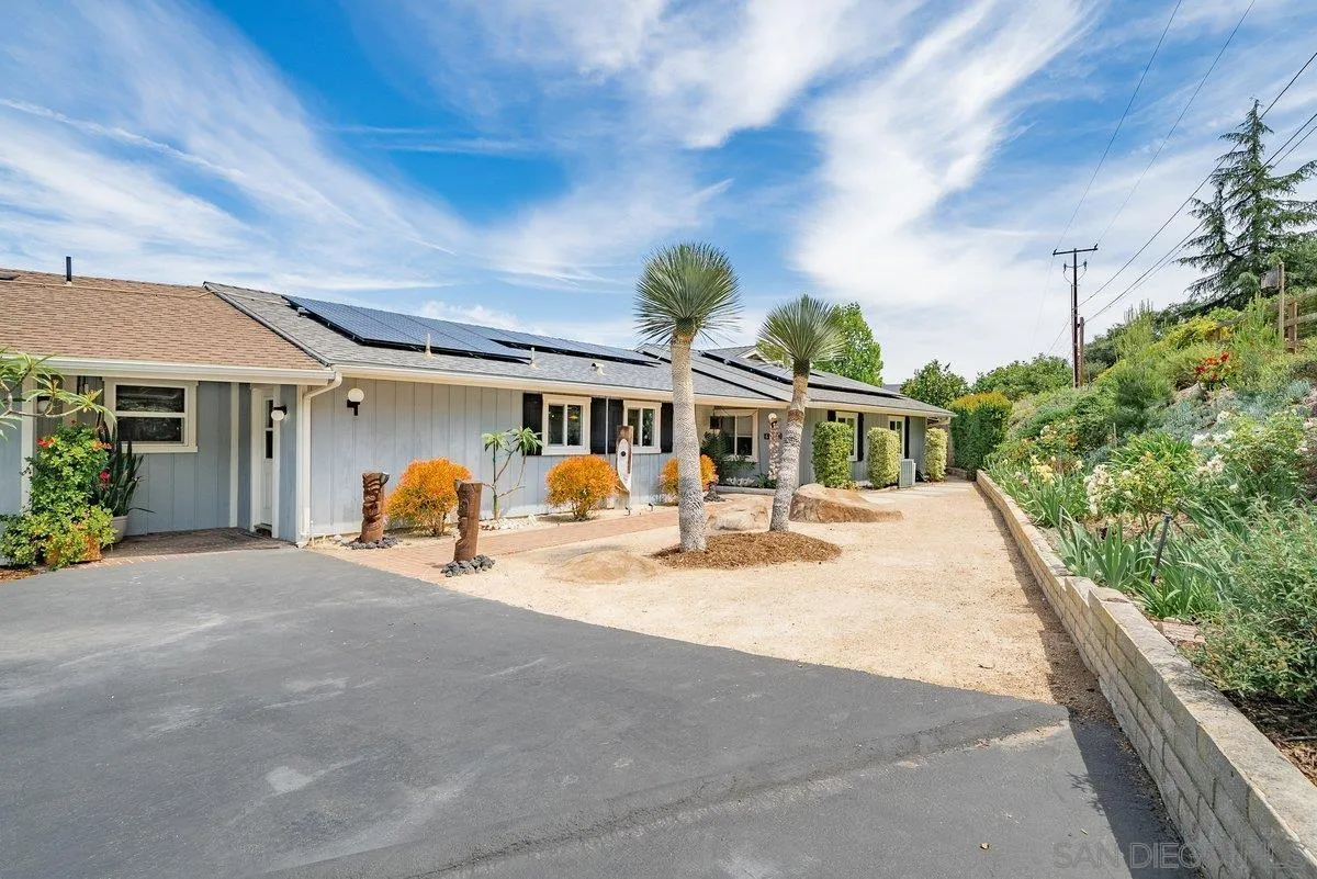 https://cdn.realtyfeed.com/cdn/127/260010745/bdeed4ec465d9d79dc6eb61e334a8ada.webp