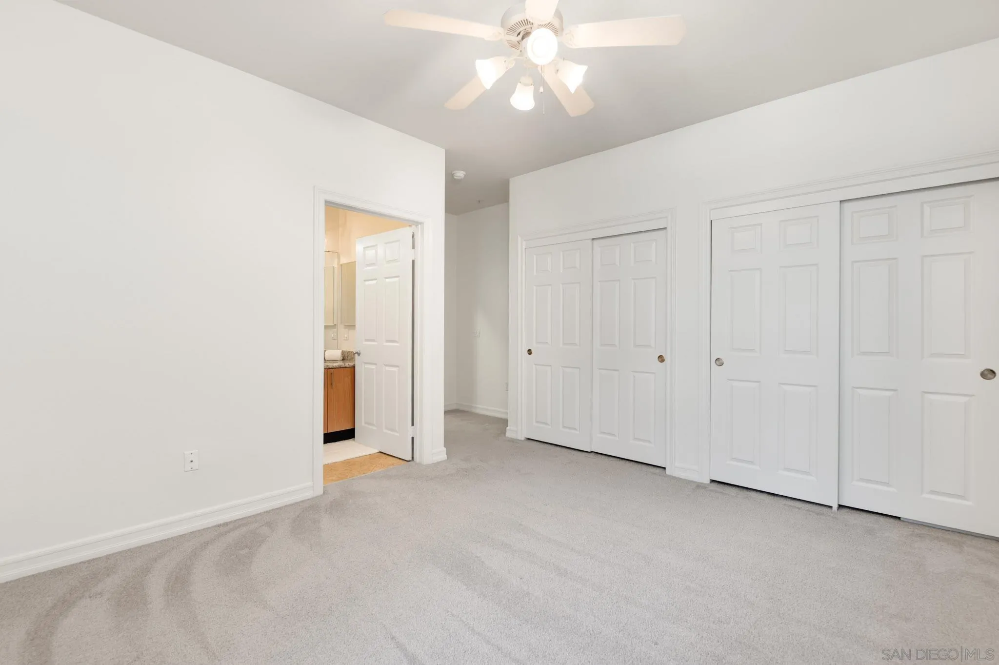 Photo #12: 260010747 Listing: Photo #12