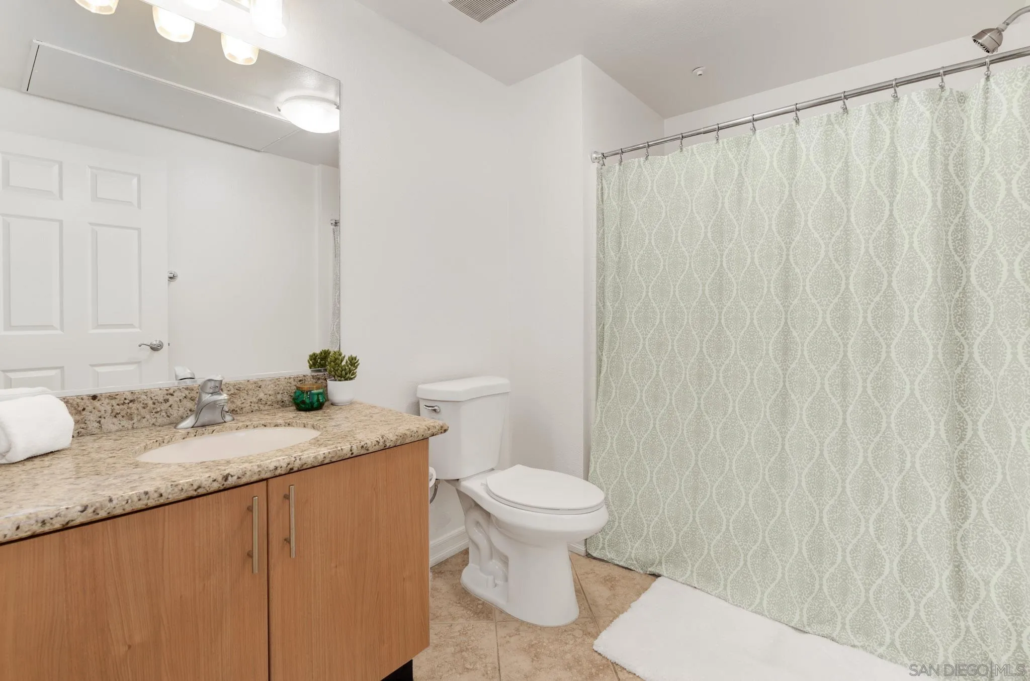 Photo #18: 260010747 Listing: Photo #18