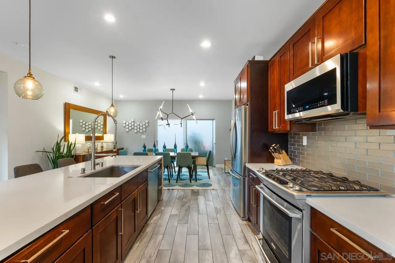 https://cdn.realtyfeed.com/cdn/127/260010749/10455e9416a739a8e4da01db1d3b6c9a.webp