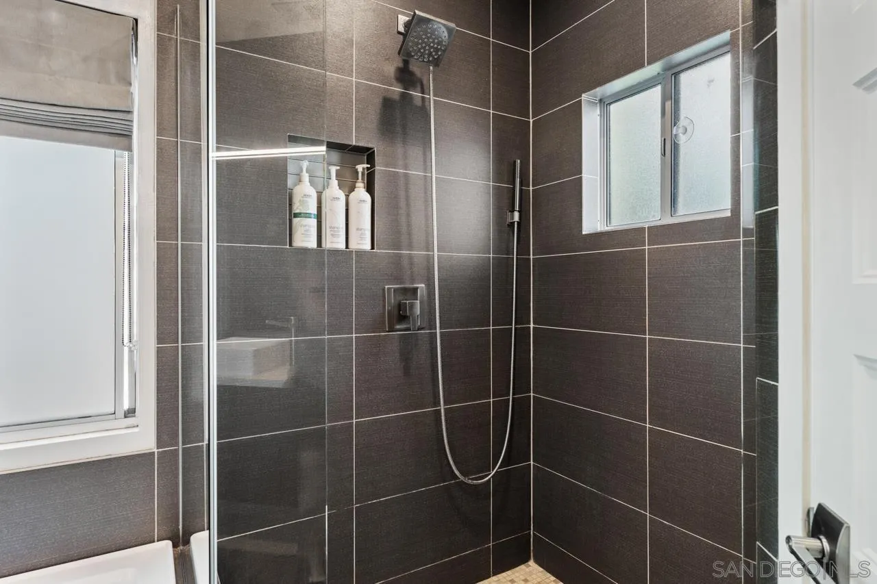 https://cdn.realtyfeed.com/cdn/127/260010749/62d6e59f33e4fce670c75dcb605c78af.webp