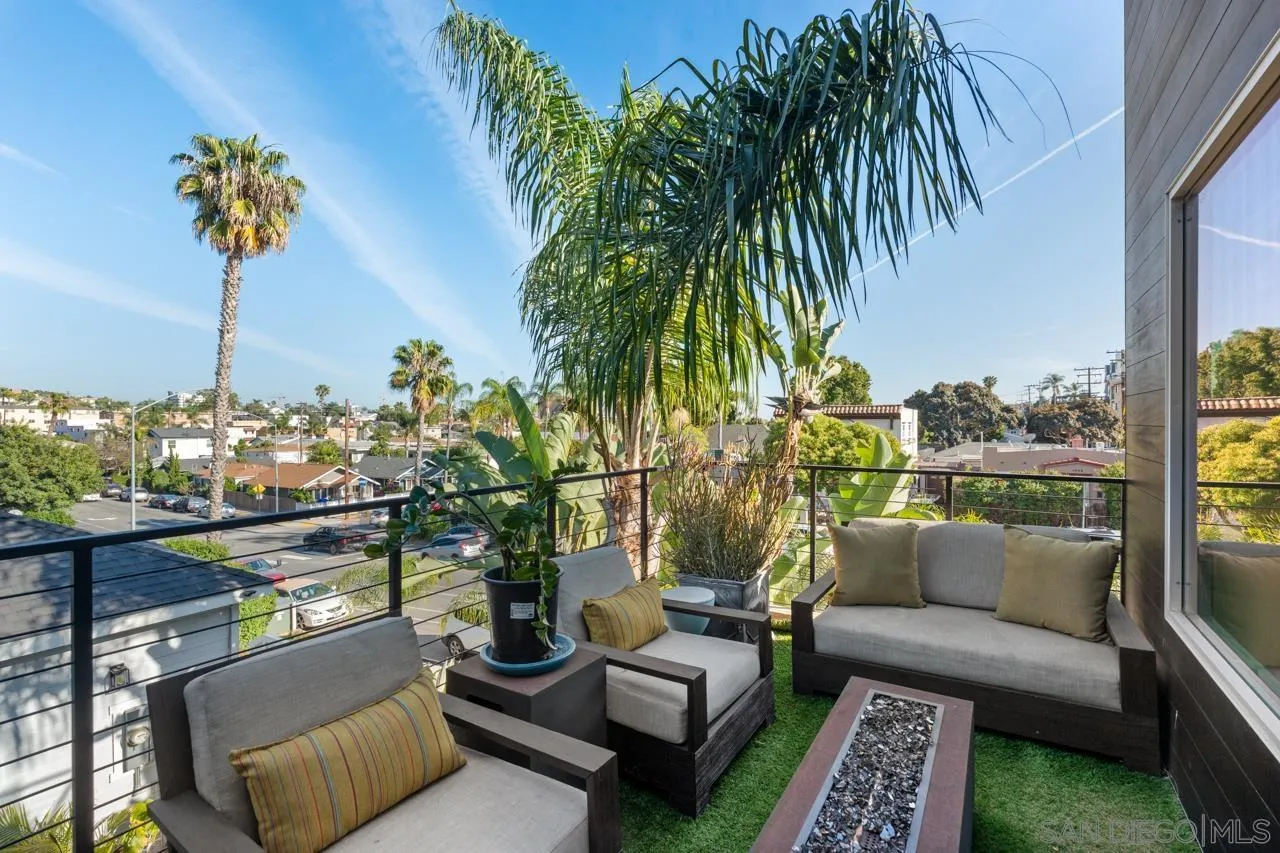 https://cdn.realtyfeed.com/cdn/127/260010749/9685c1e93e1540187f69505d57b3d0eb.webp