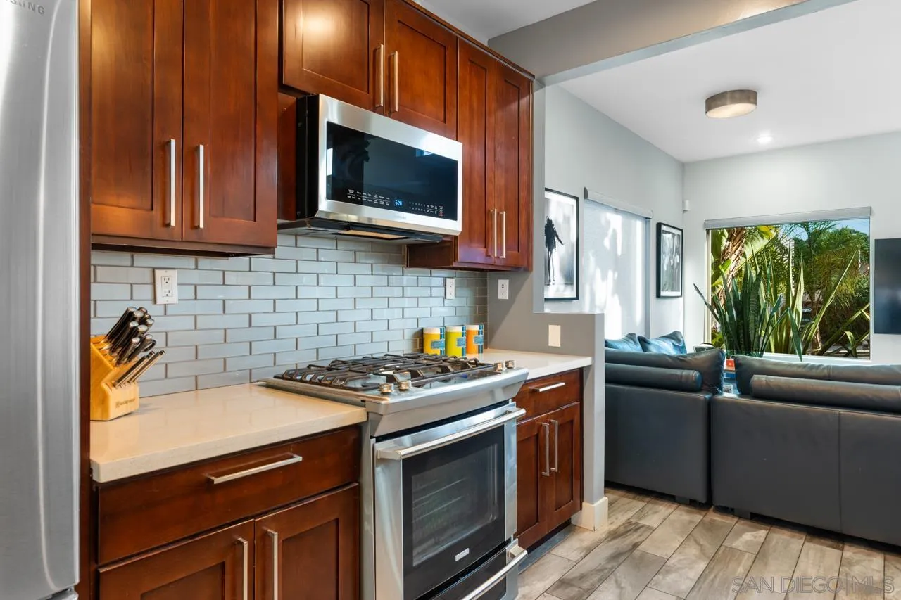 https://cdn.realtyfeed.com/cdn/127/260010749/e35d153785ea9fed70d7bdbc5c8f20f2.webp
